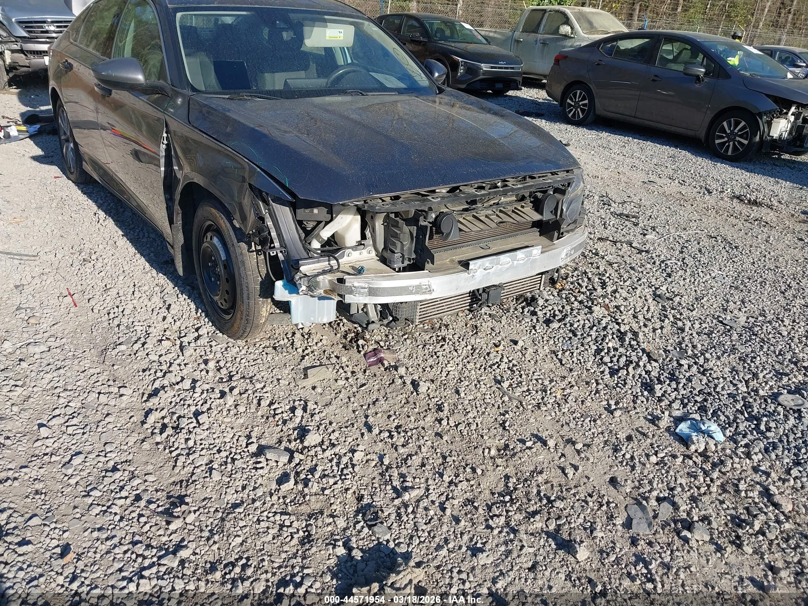 HONDA ACCORD image 6