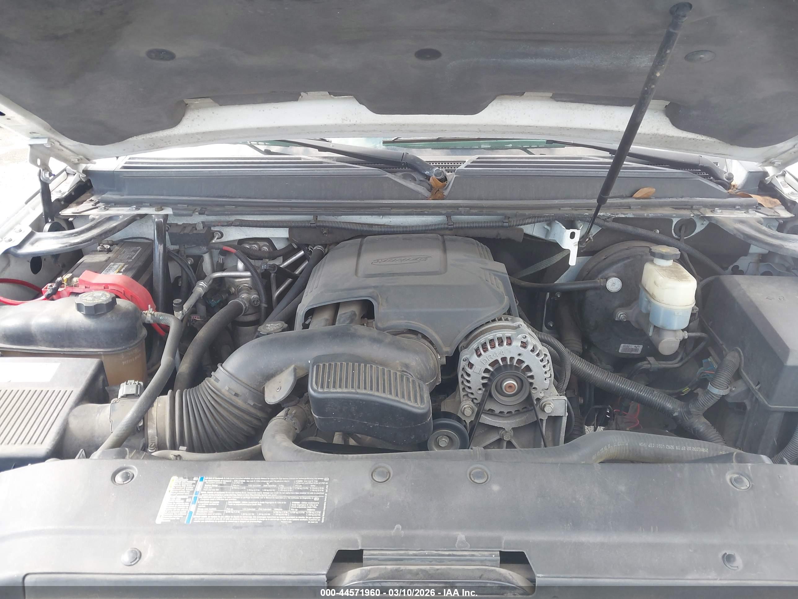 GMC YUKON image 10