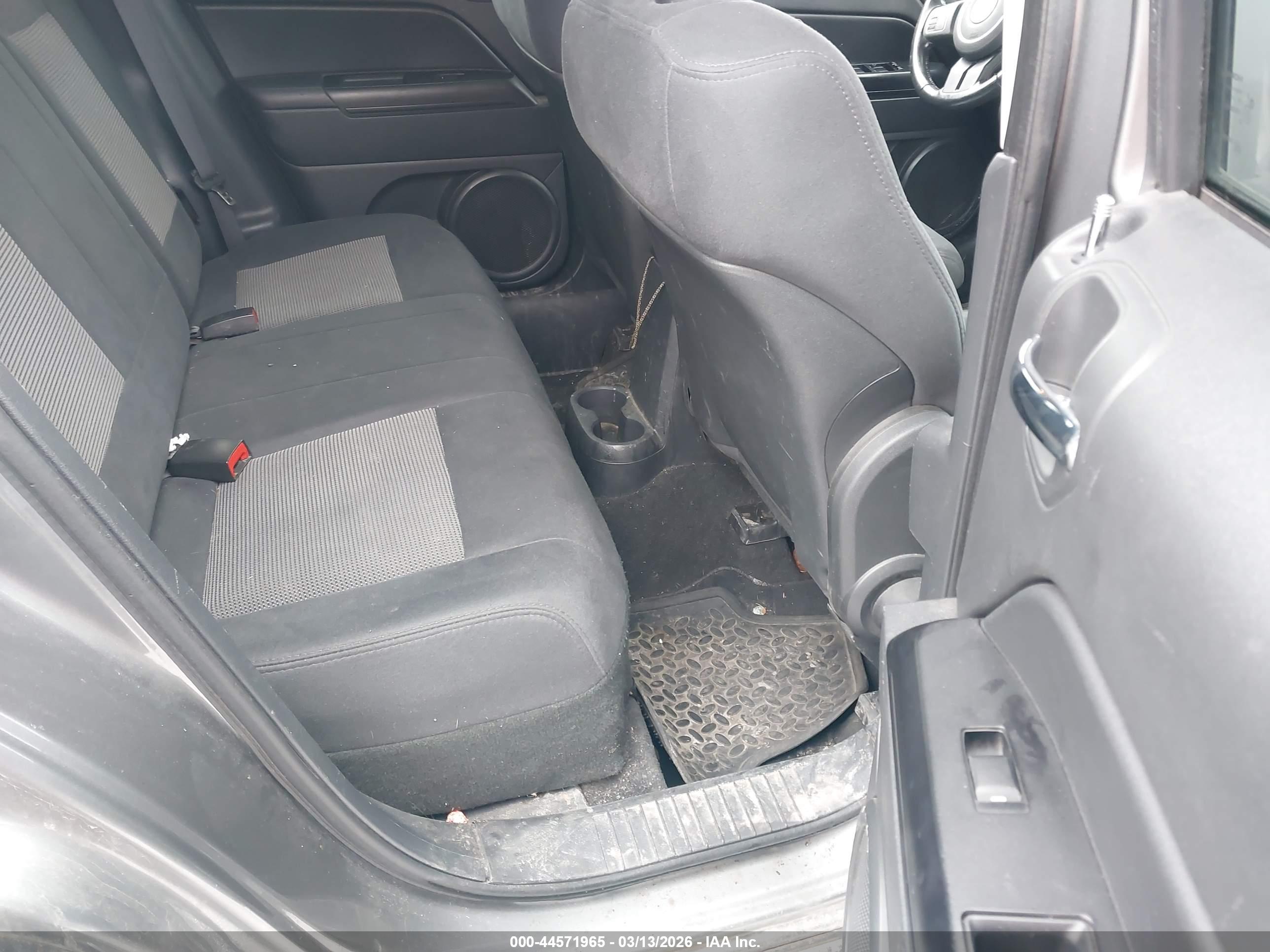 JEEP PATRIOT image 8