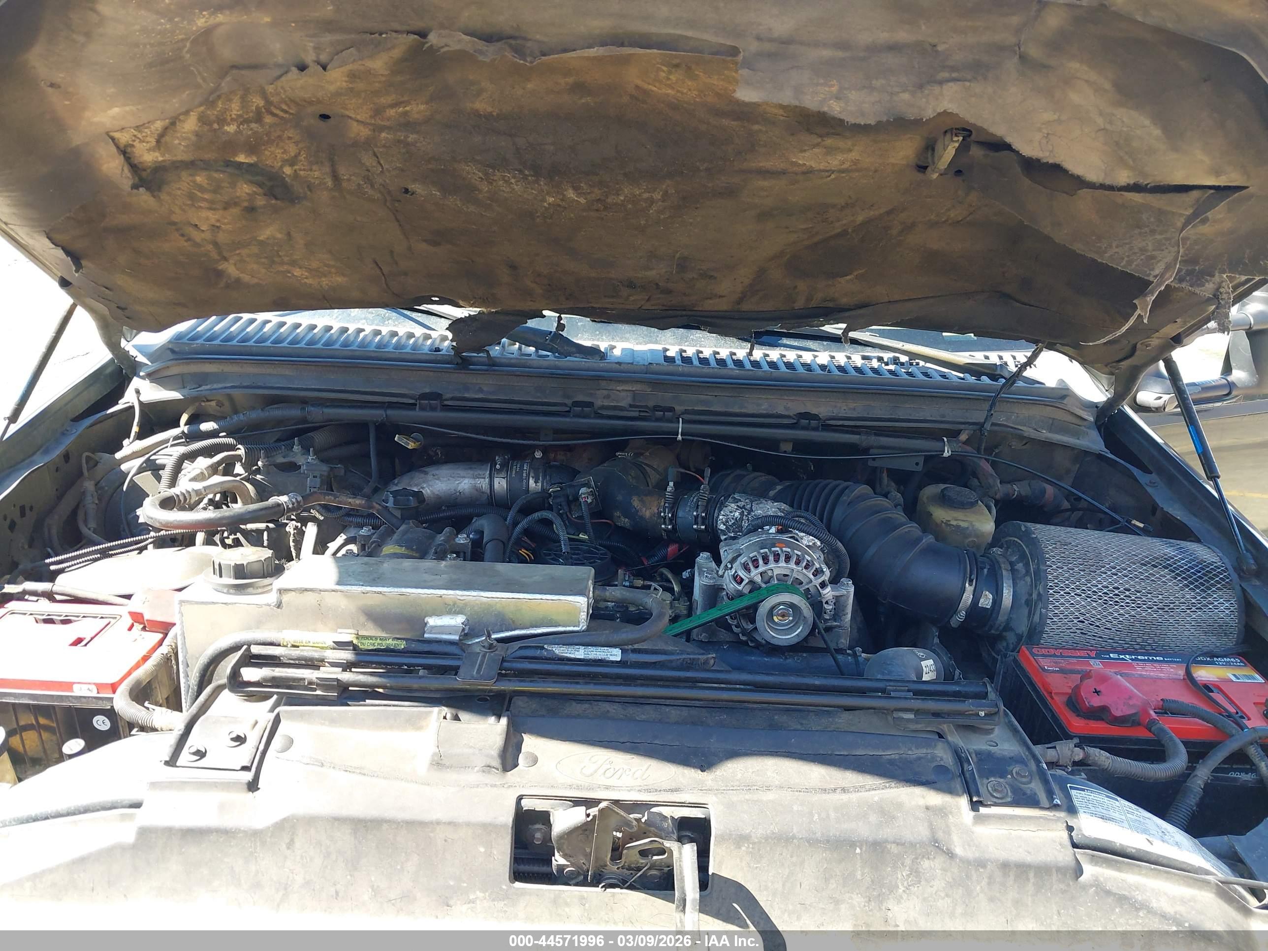 FORD EXCURSION image 10
