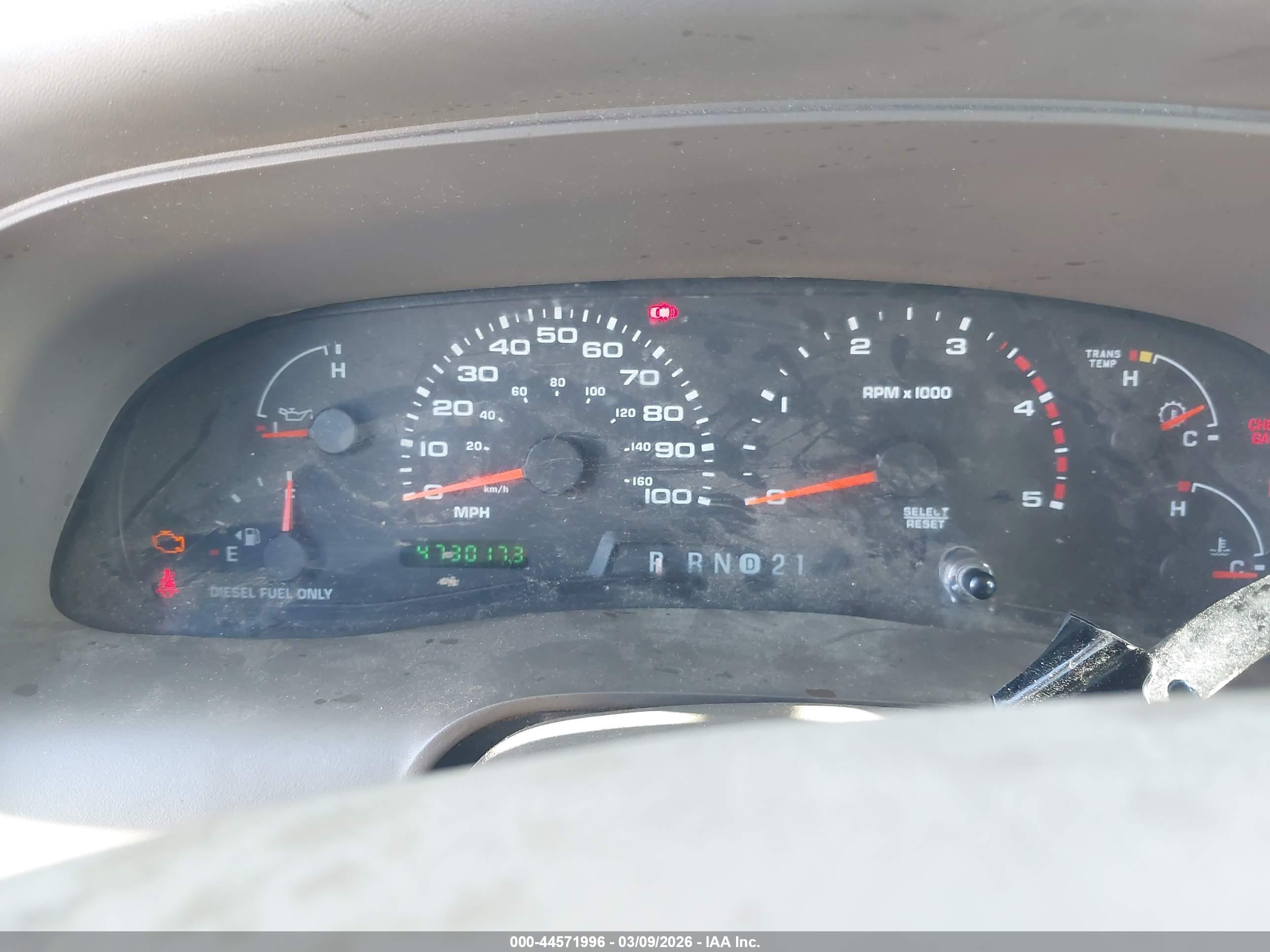 FORD EXCURSION image 7