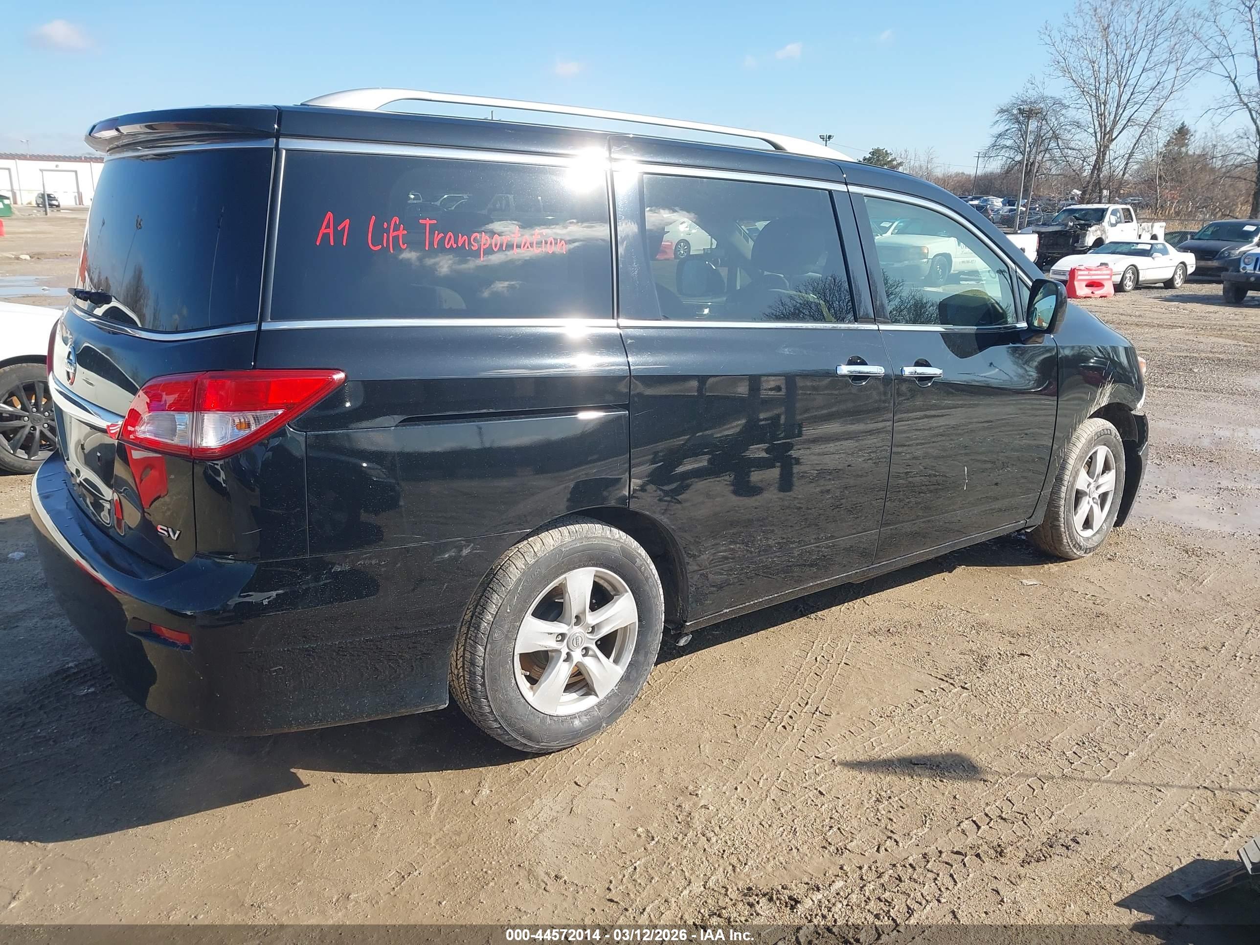 NISSAN QUEST image 4