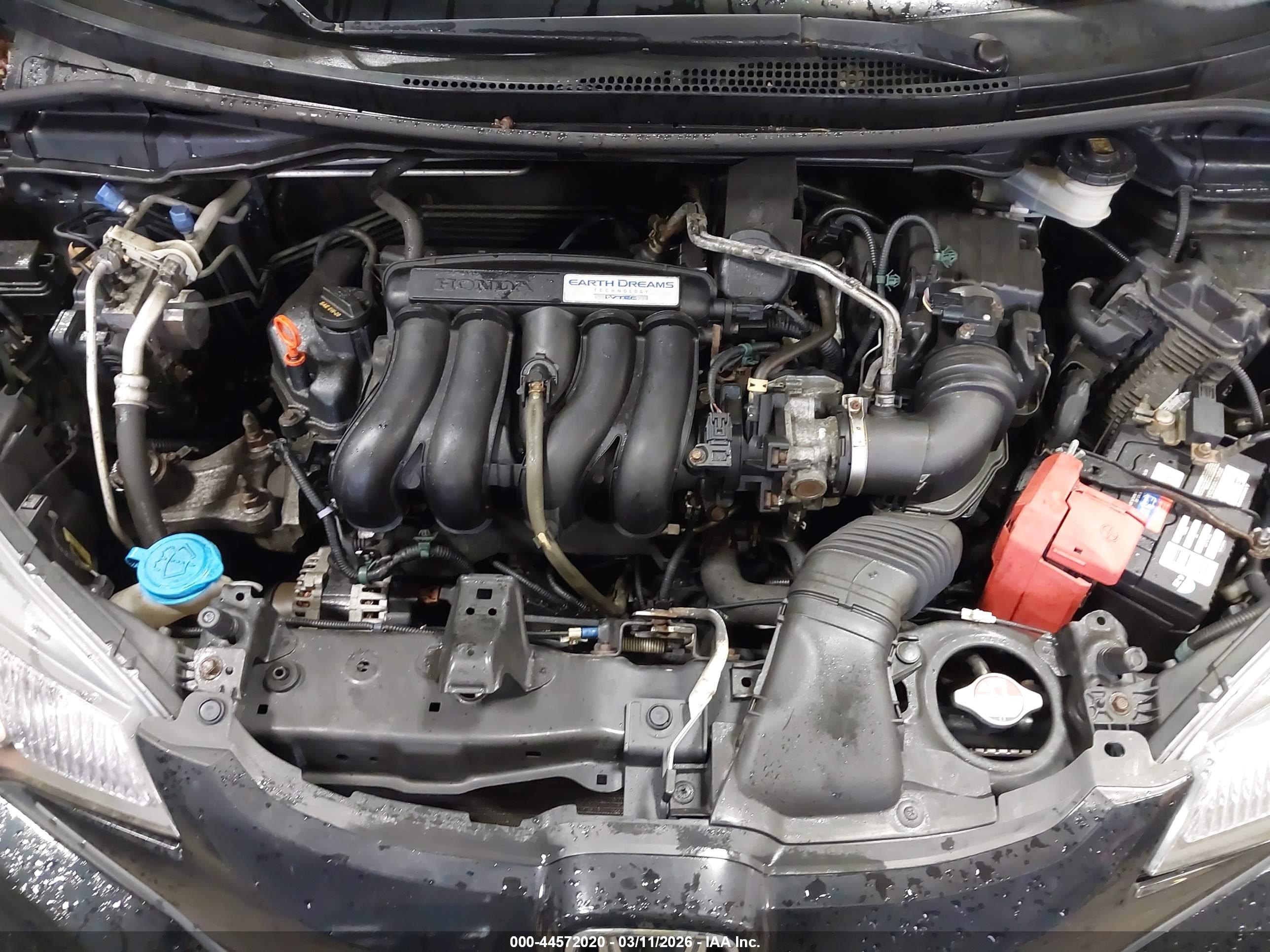 HONDA FIT image 10