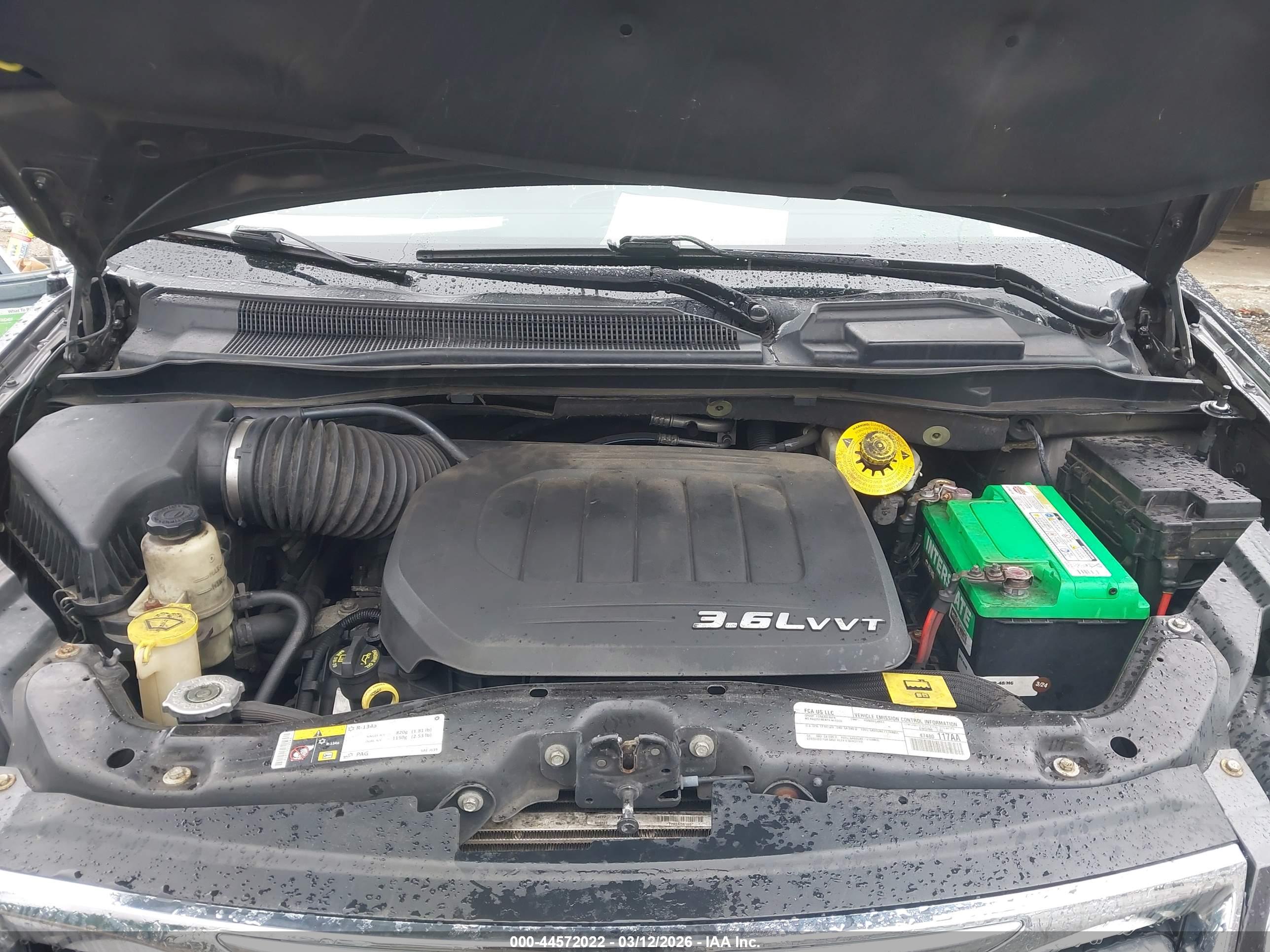 CHRYSLER TOWN image 10