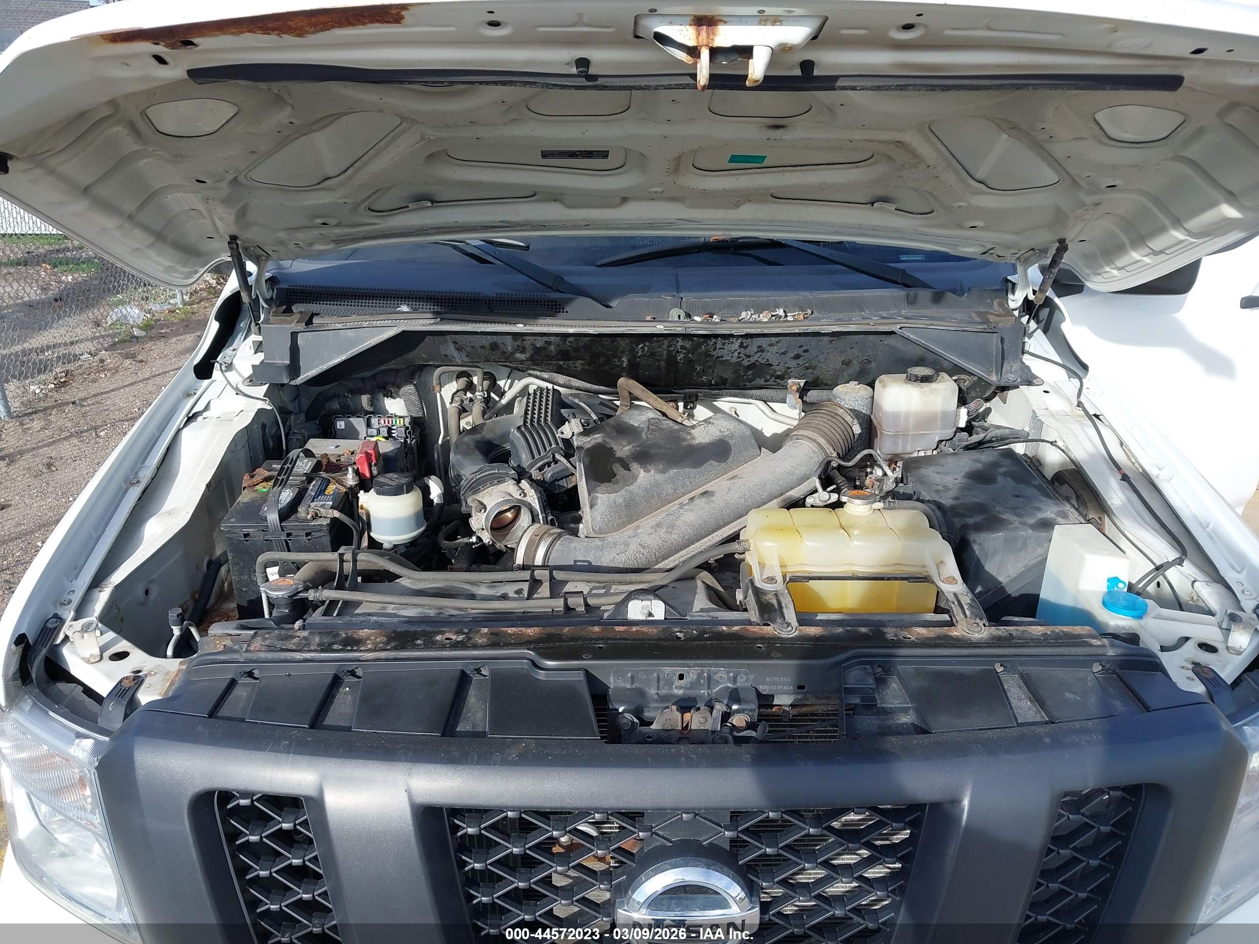 NISSAN NV image 10