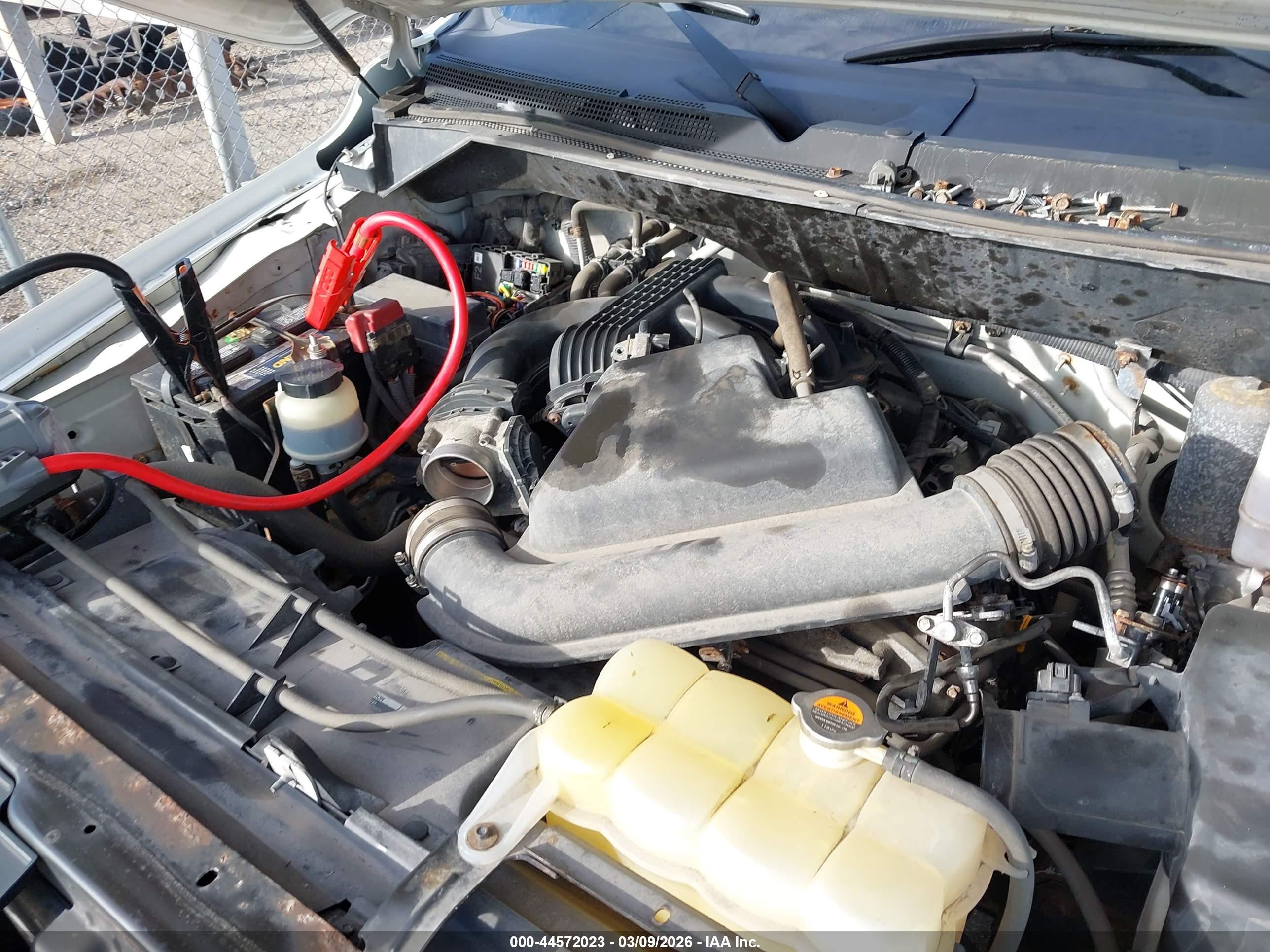 NISSAN NV image 6
