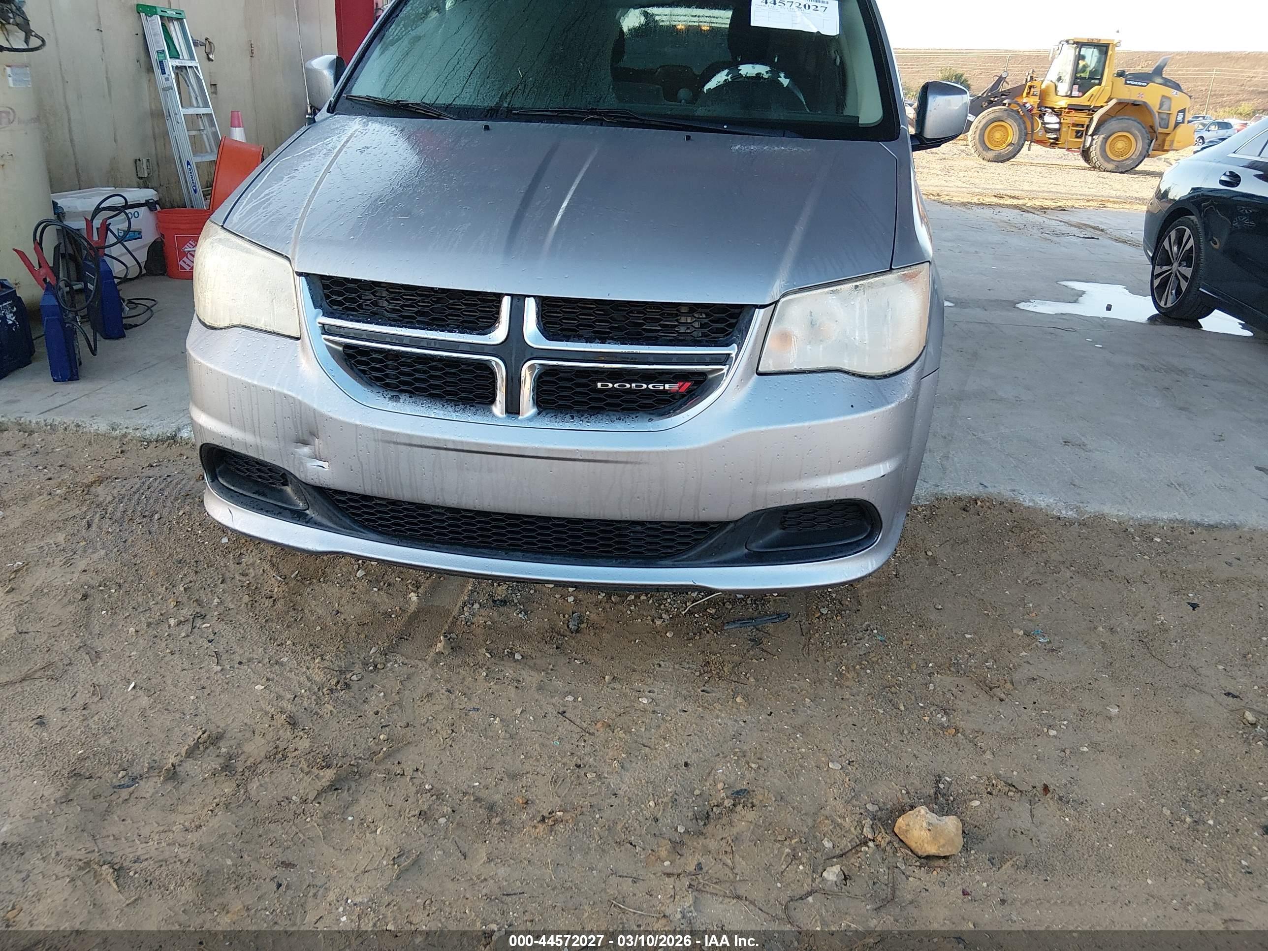DODGE GRAND image 6