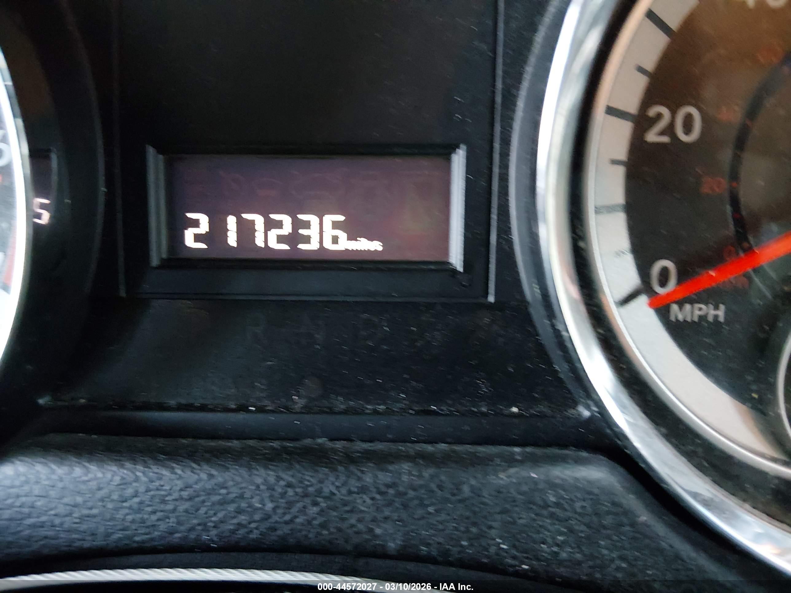 DODGE GRAND image 7