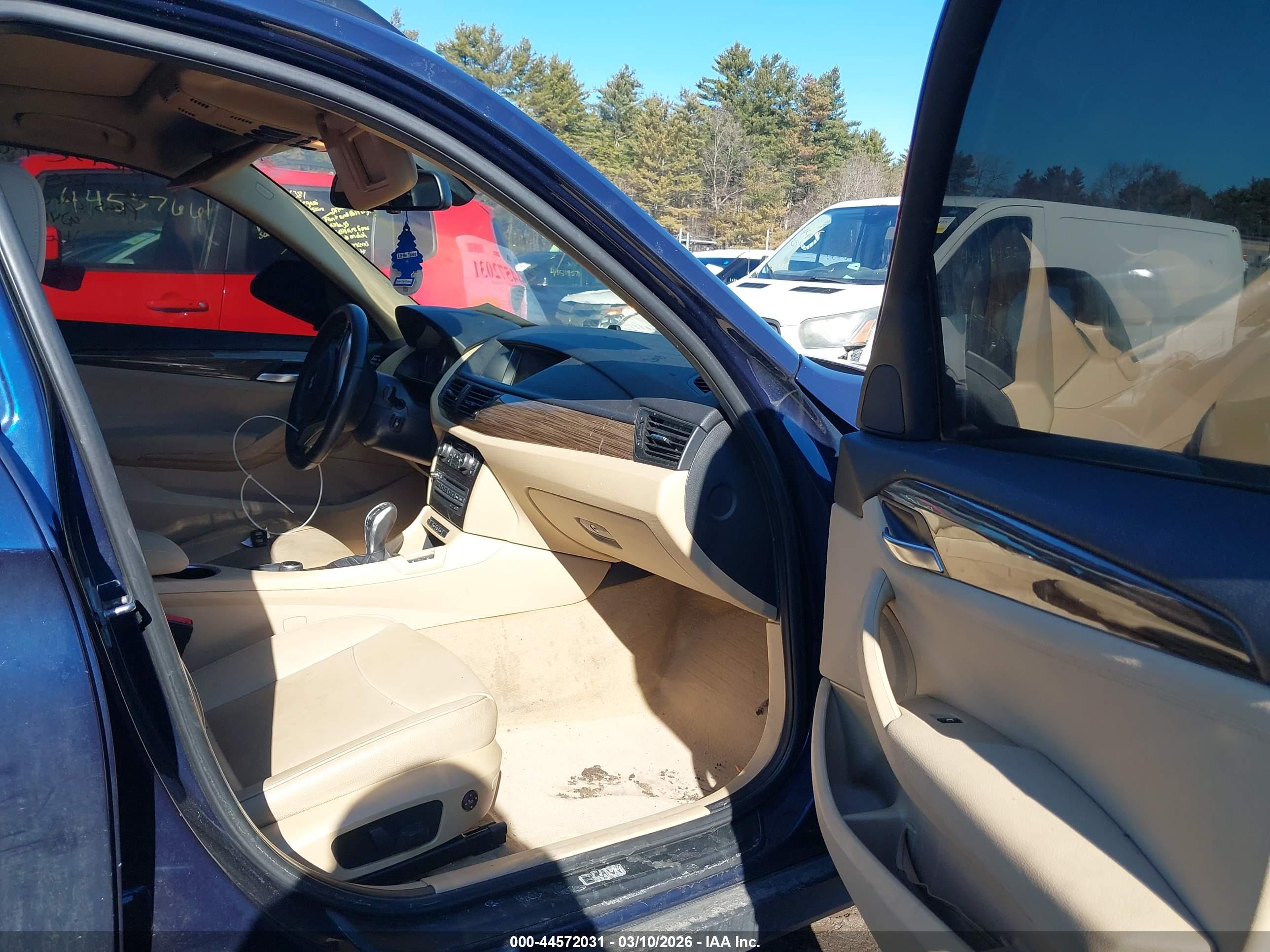 BMW X1 image 5