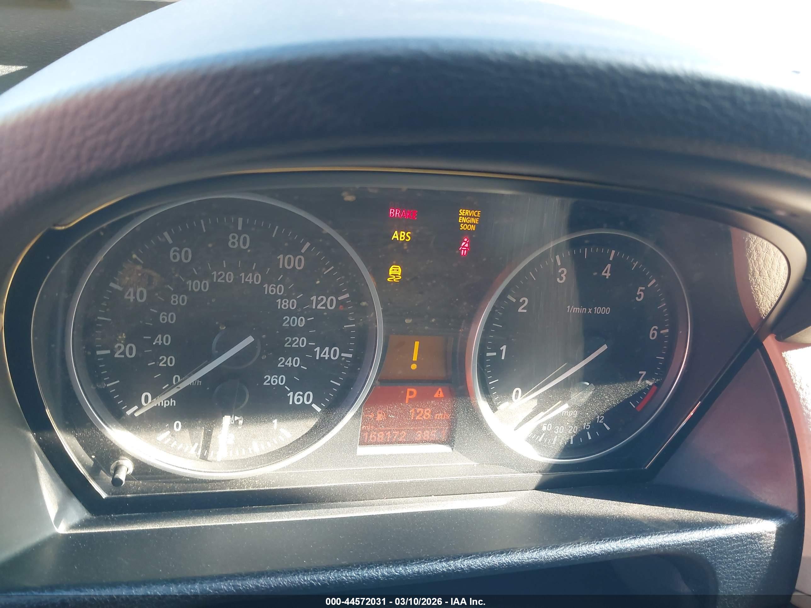 BMW X1 image 7