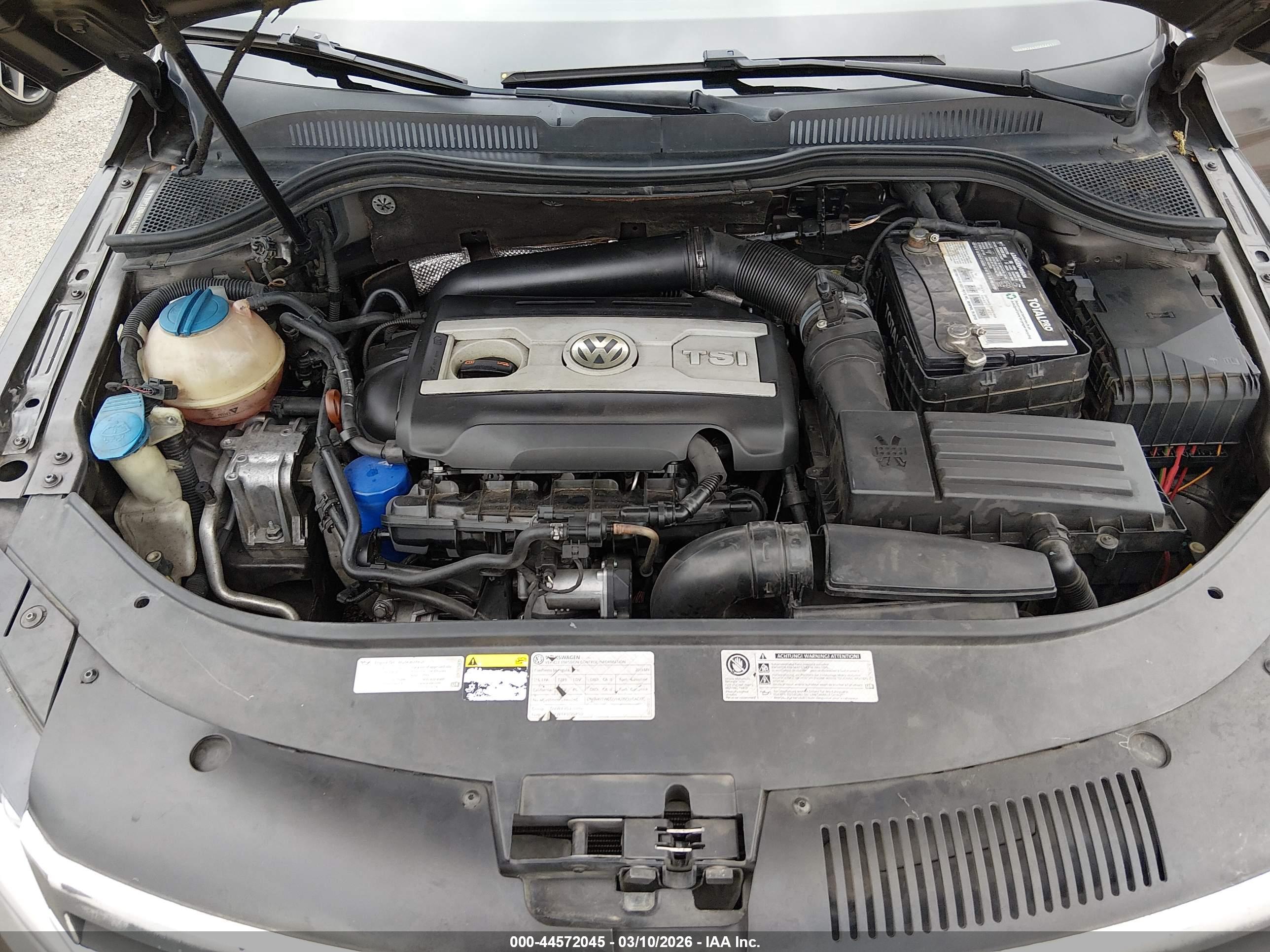 VOLKSWAGEN CC image 10