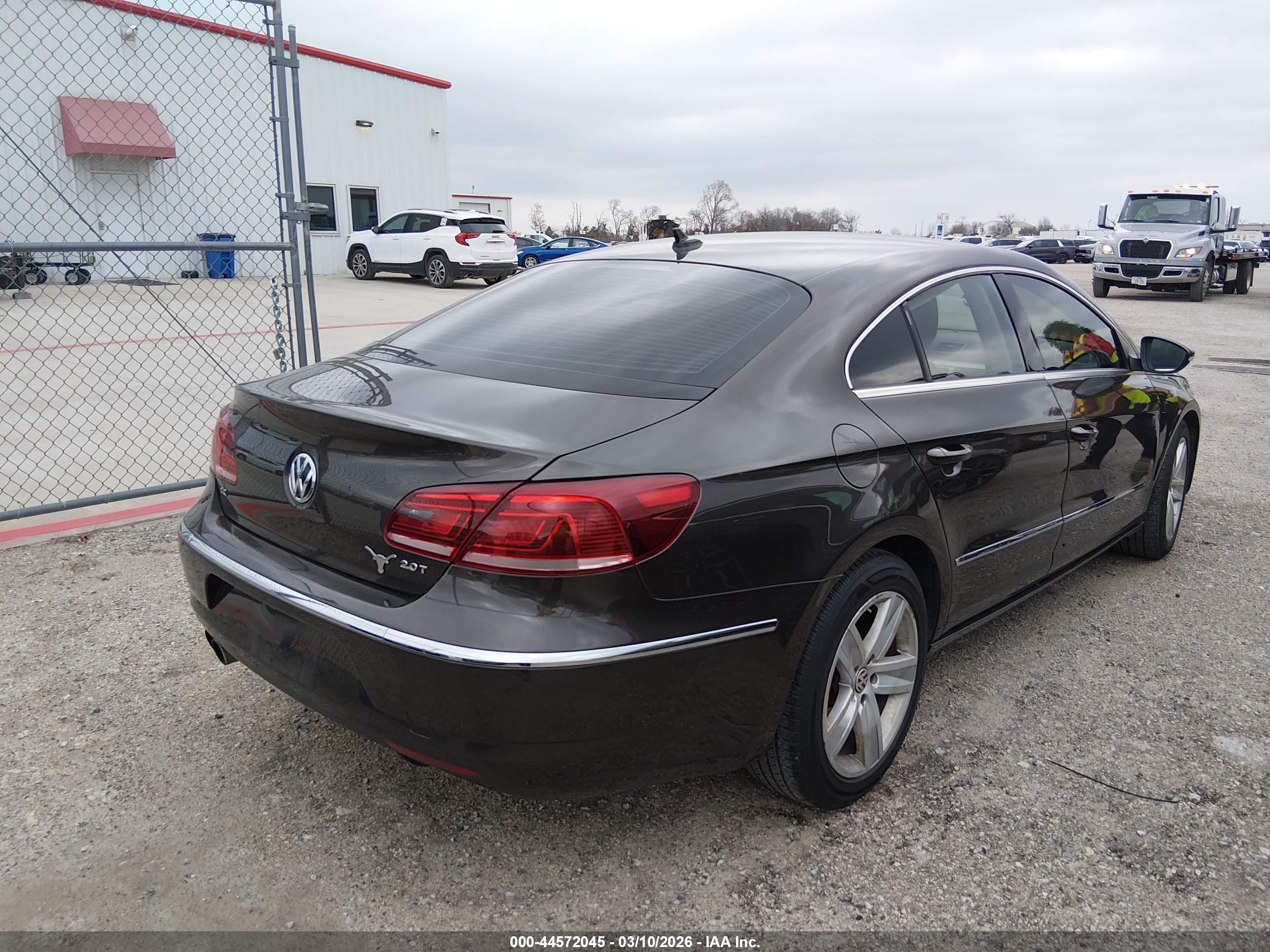 VOLKSWAGEN CC image 4
