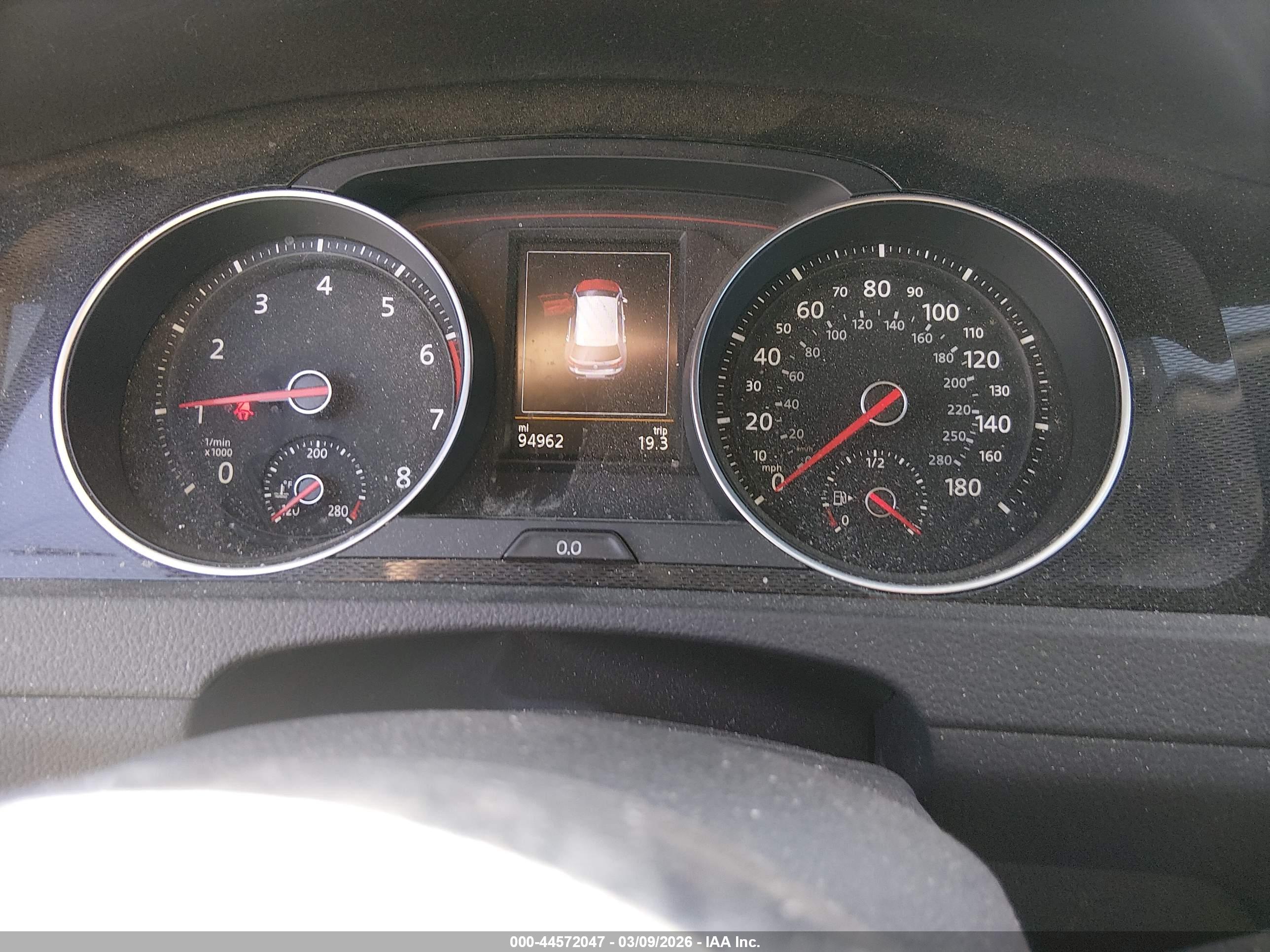 VOLKSWAGEN GOLF image 7