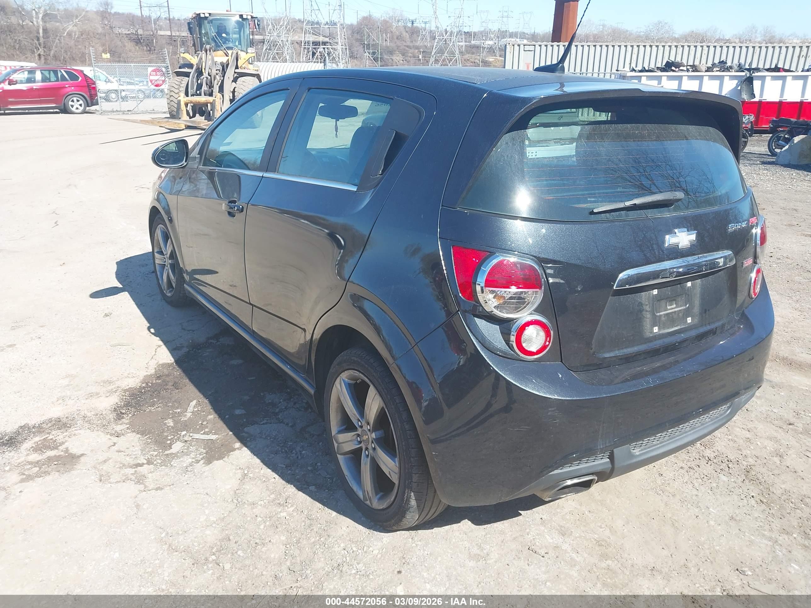 CHEVROLET SONIC image 3