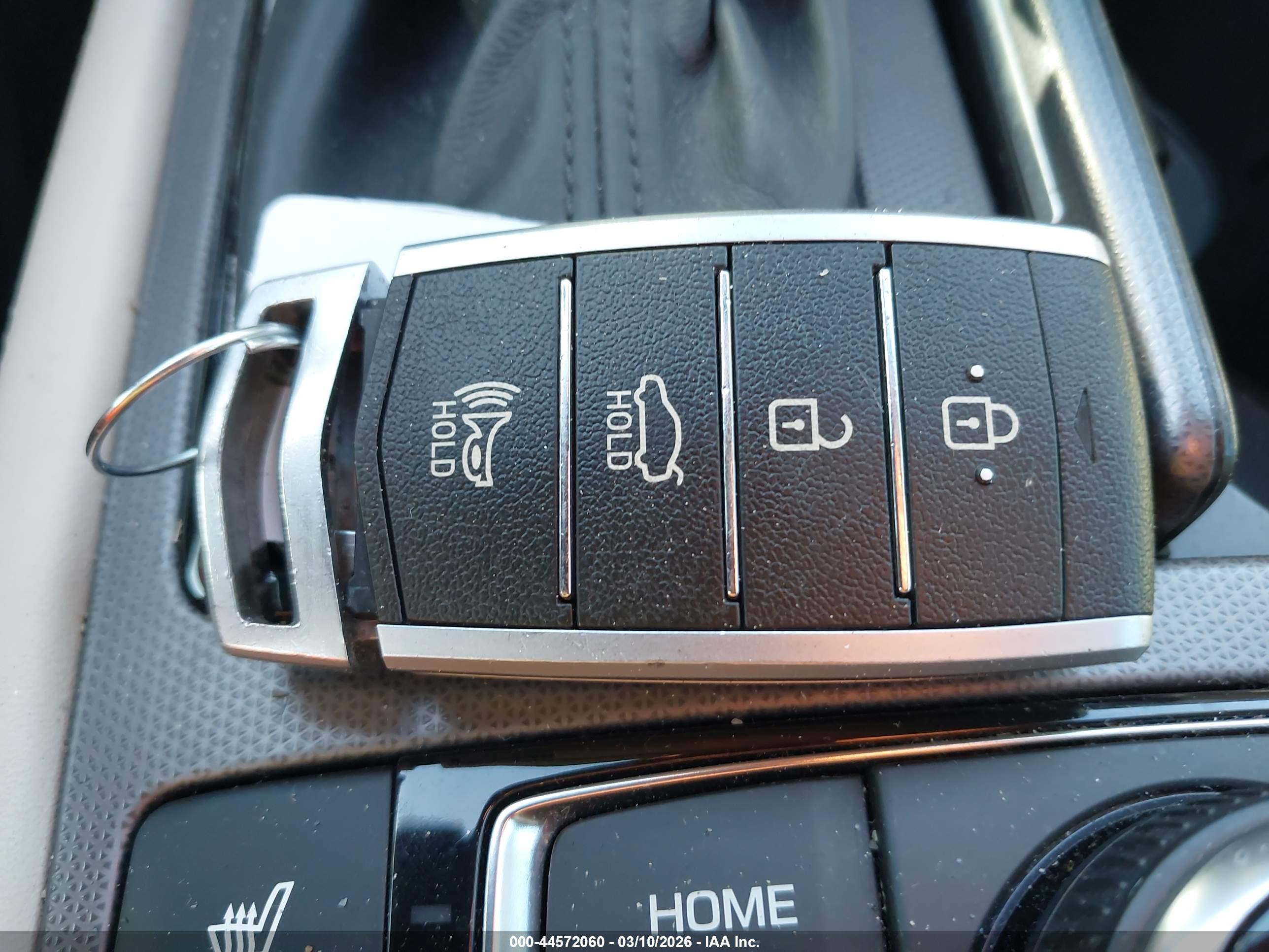 GENESIS G80 image 11