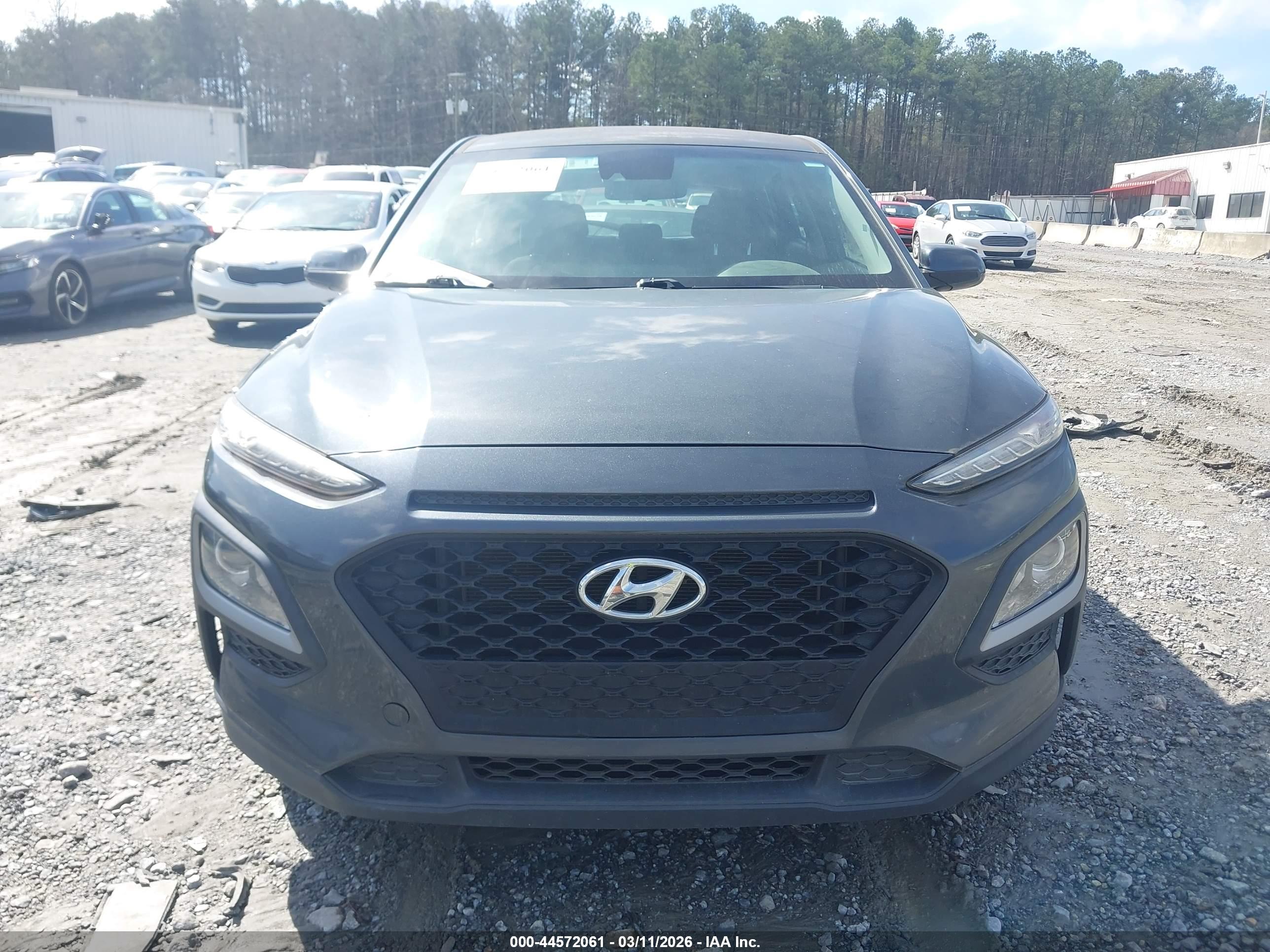 HYUNDAI KONA image 6
