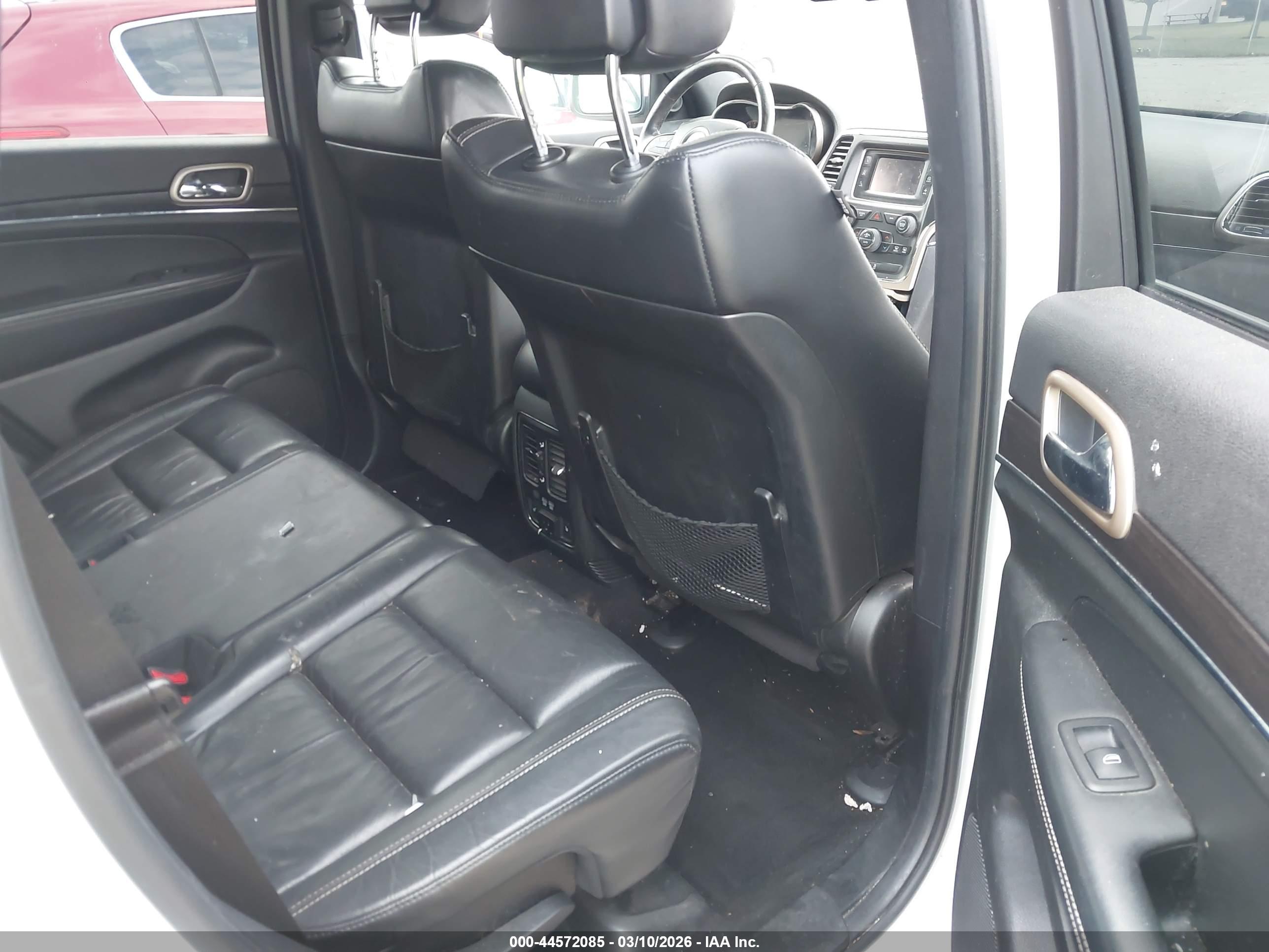 JEEP GRAND image 8