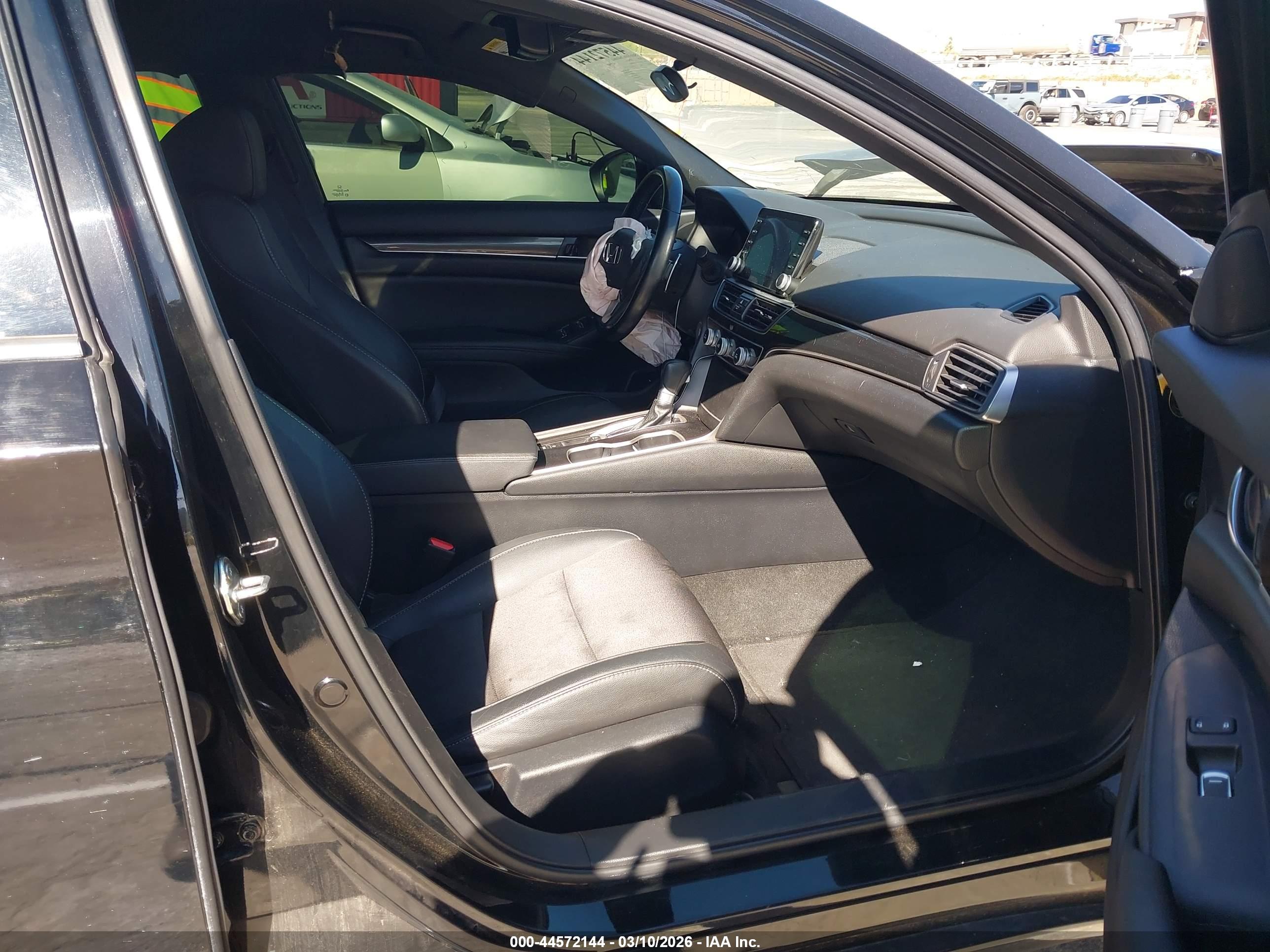 HONDA ACCORD image 5