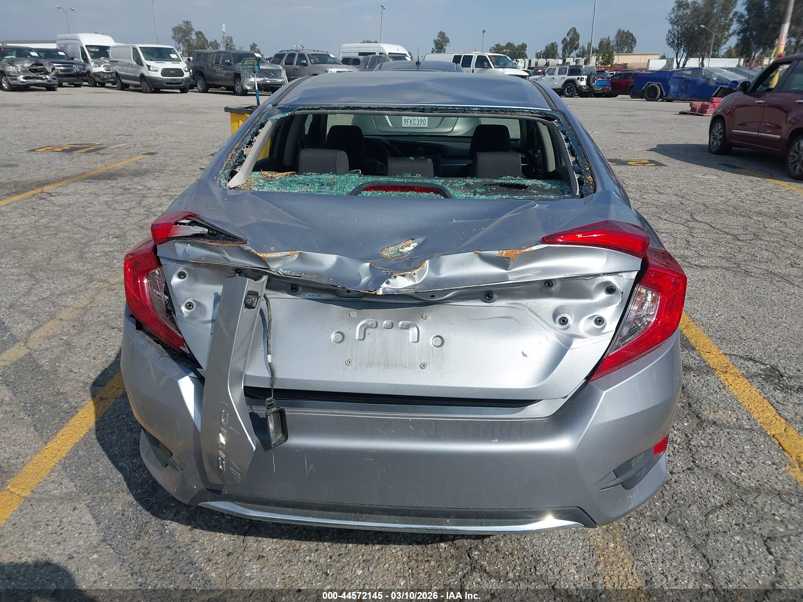 HONDA CIVIC image 6