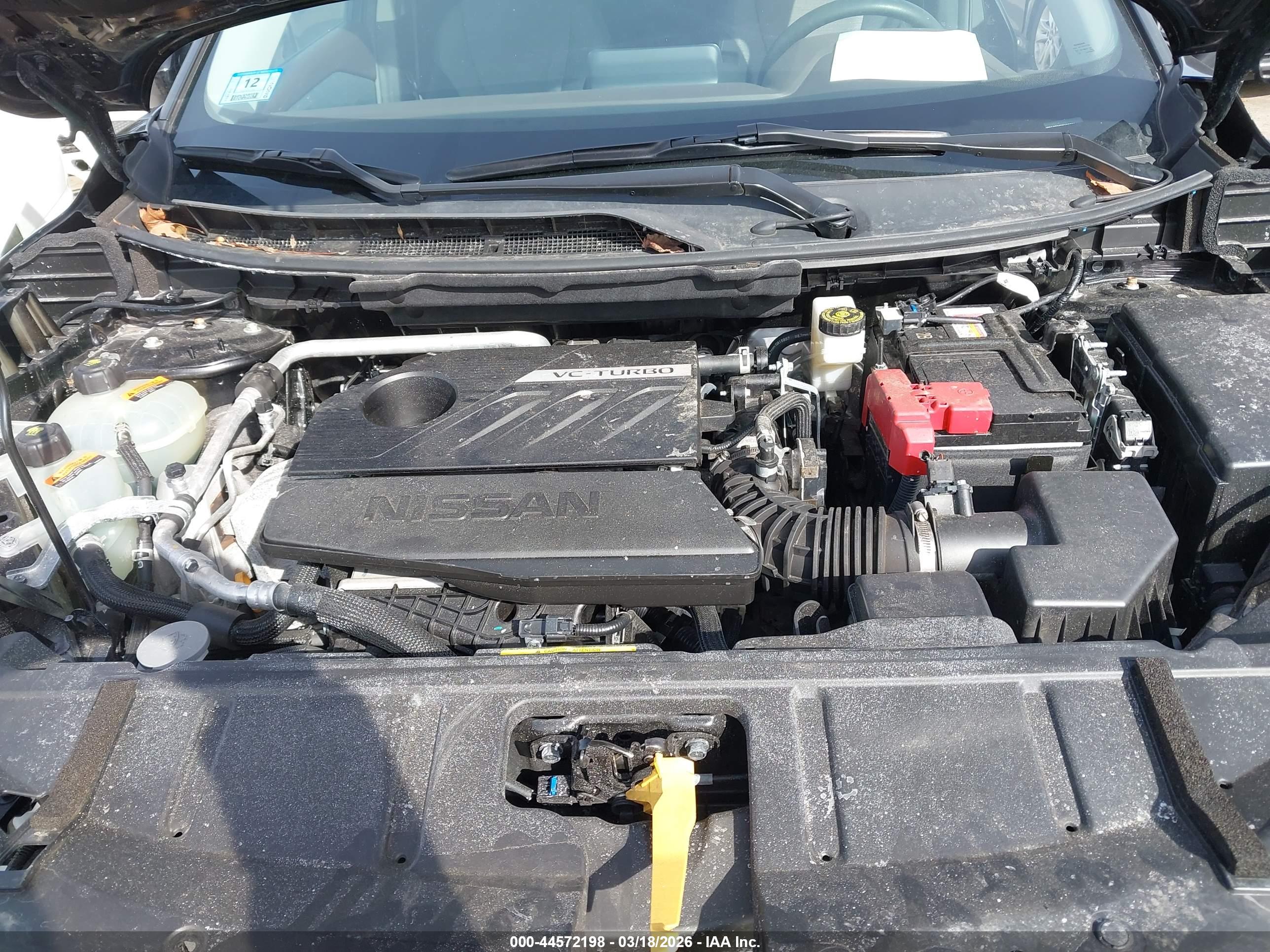 NISSAN ROGUE image 10