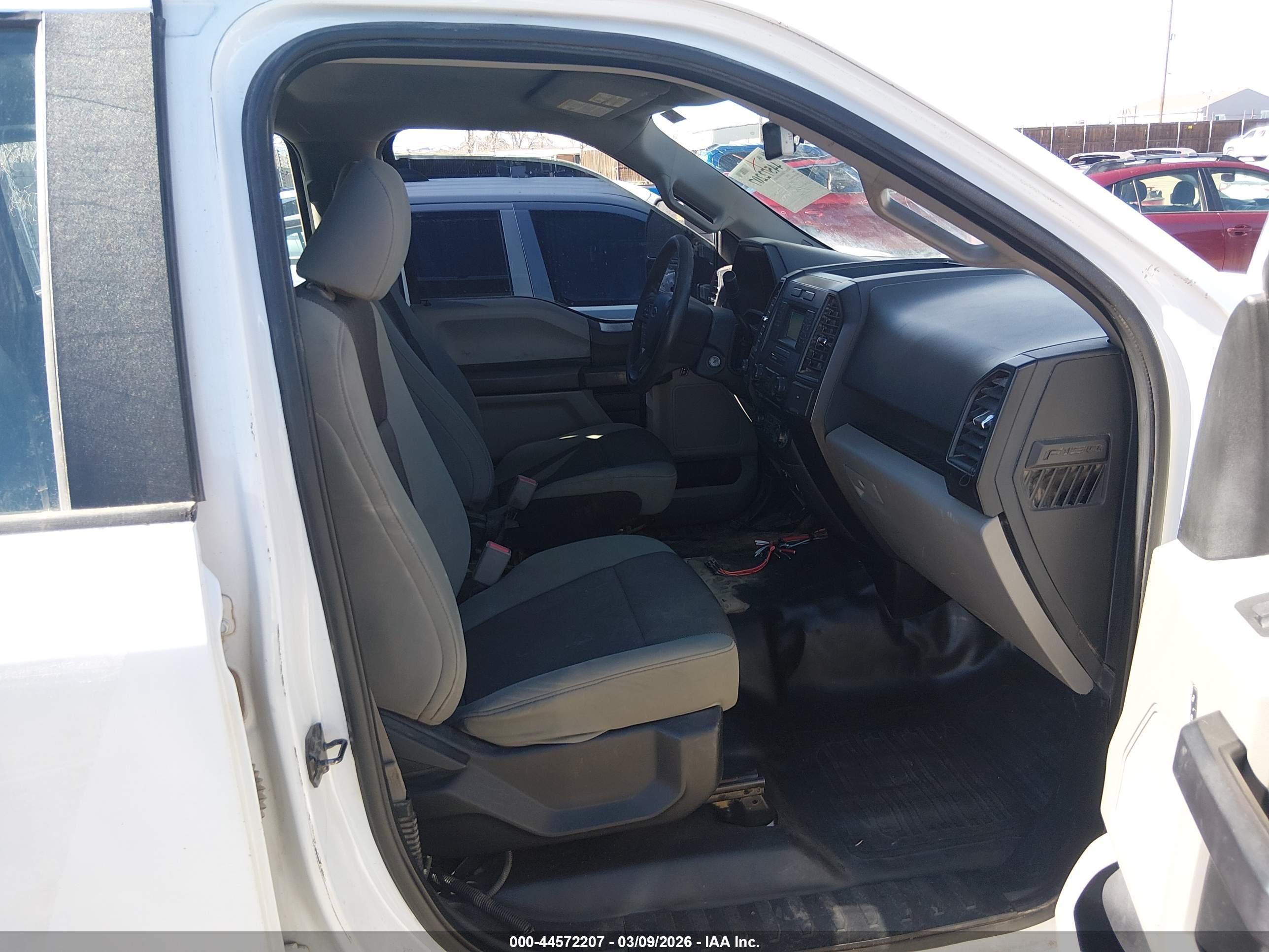 FORD F-150 image 5