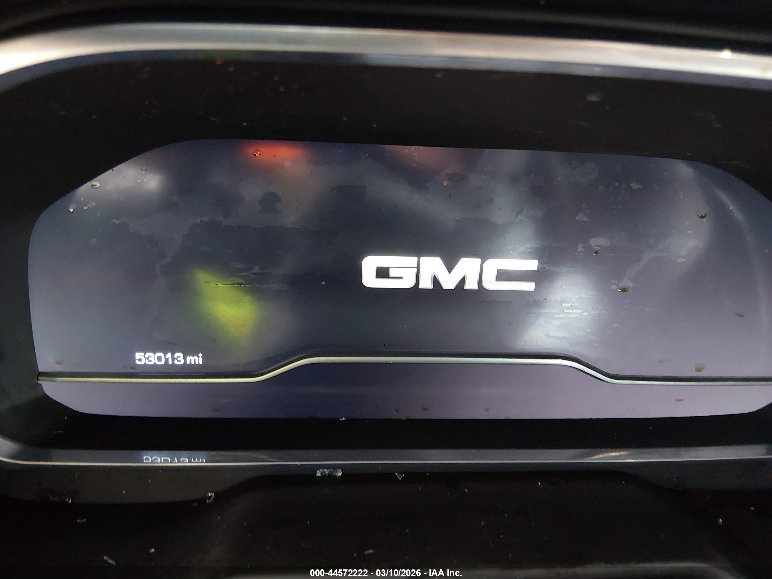 GMC YUKON image 7