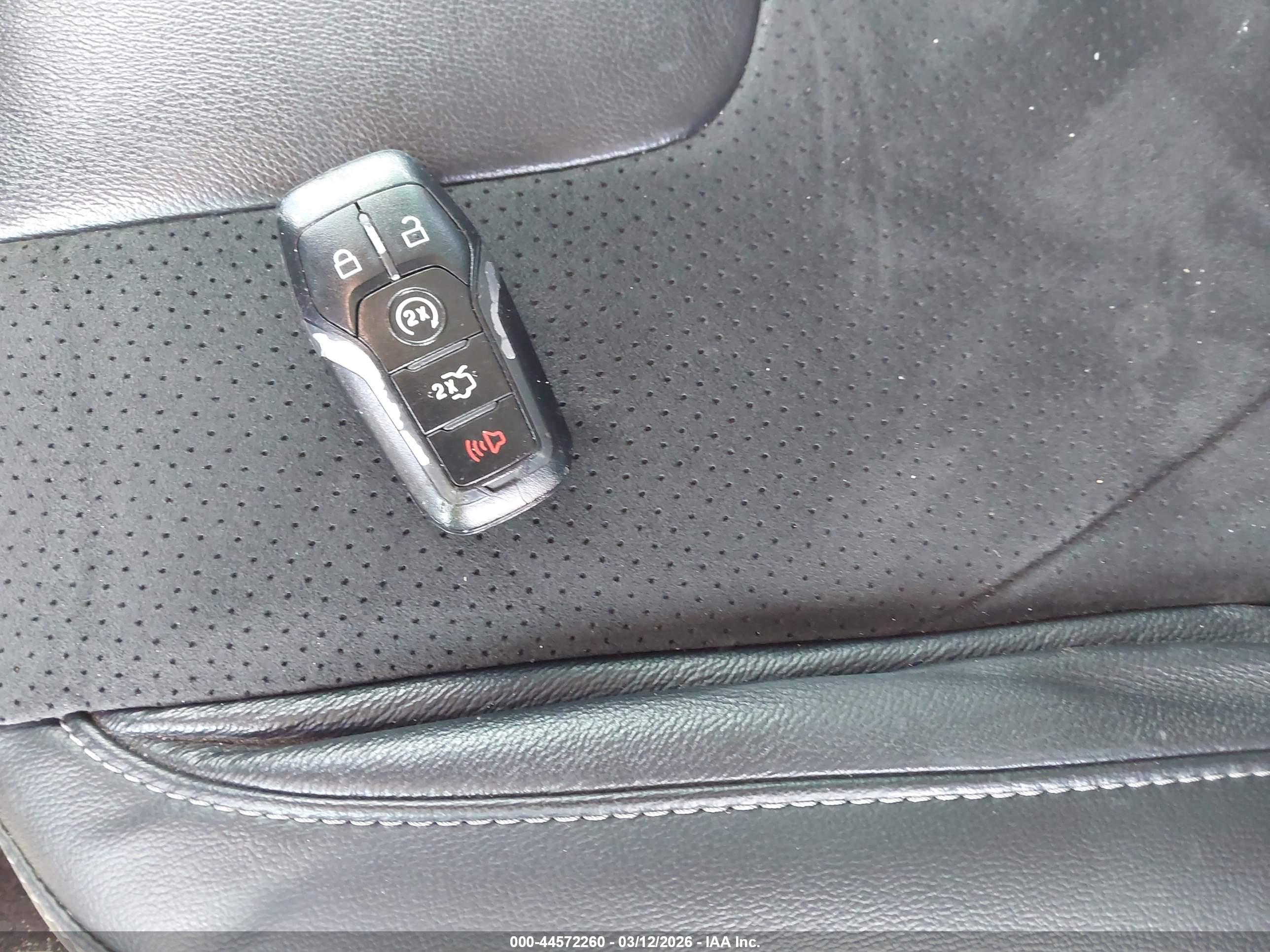 FORD EDGE image 11