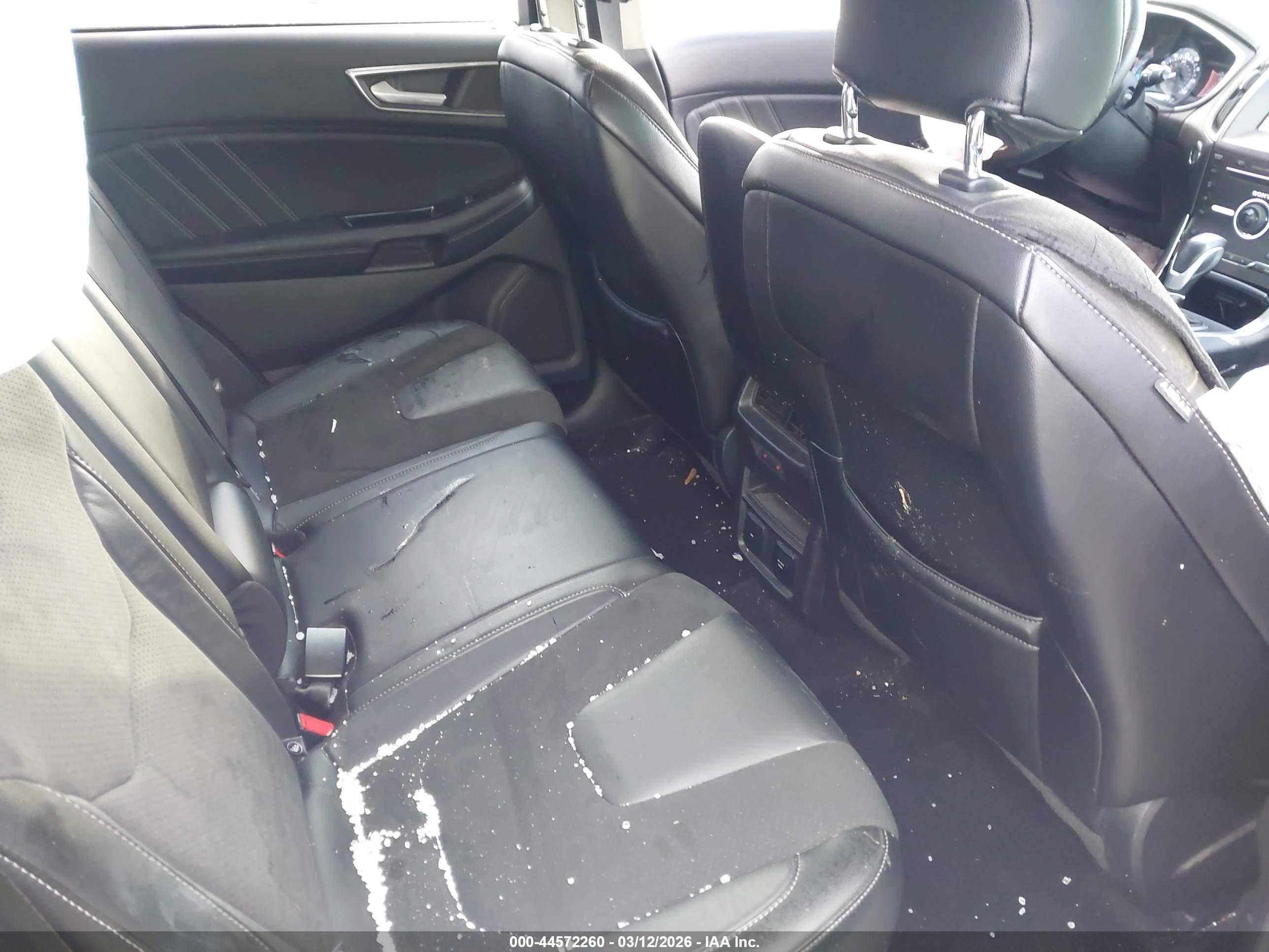 FORD EDGE image 8