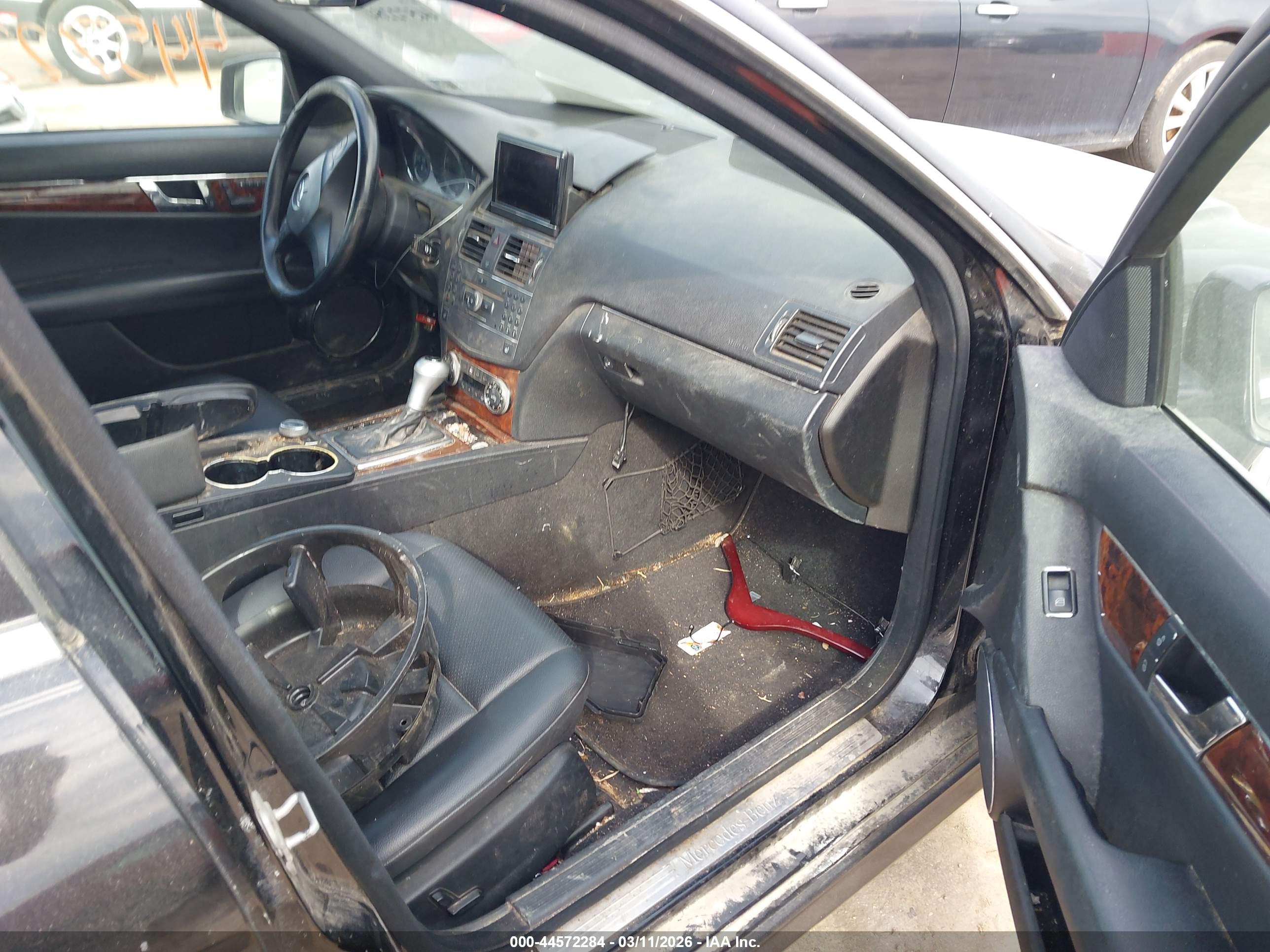 MERCEDES-BENZ C image 5