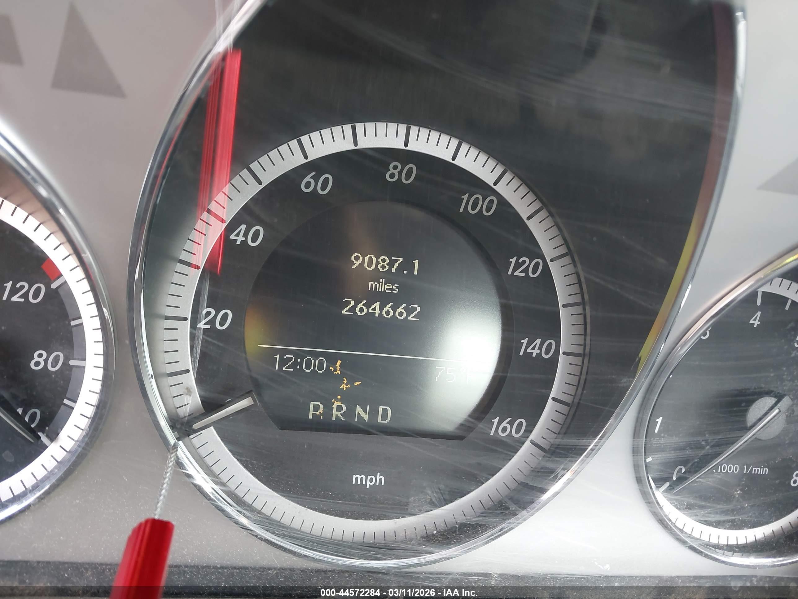 MERCEDES-BENZ C image 7