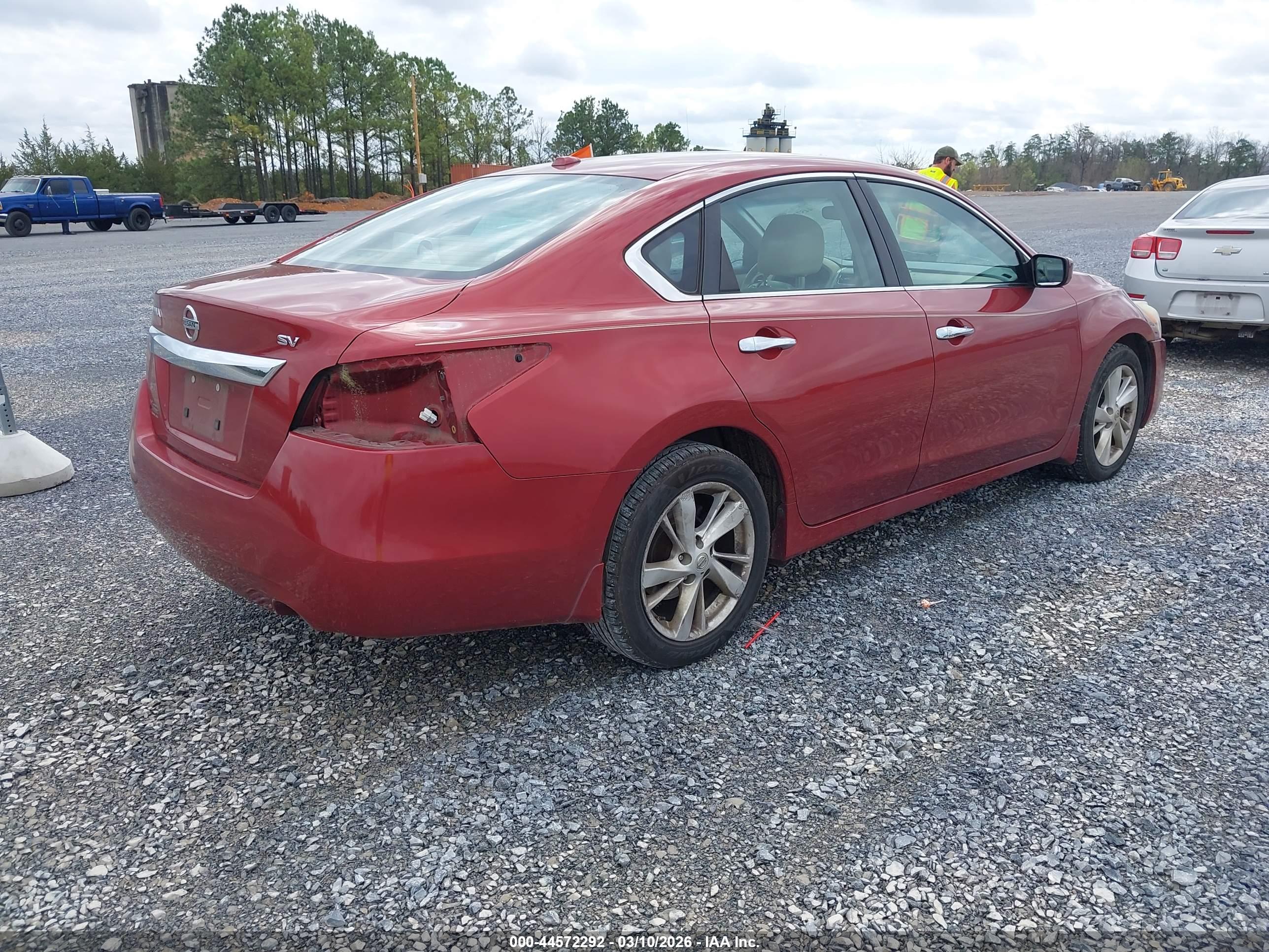 NISSAN ALTIMA image 4