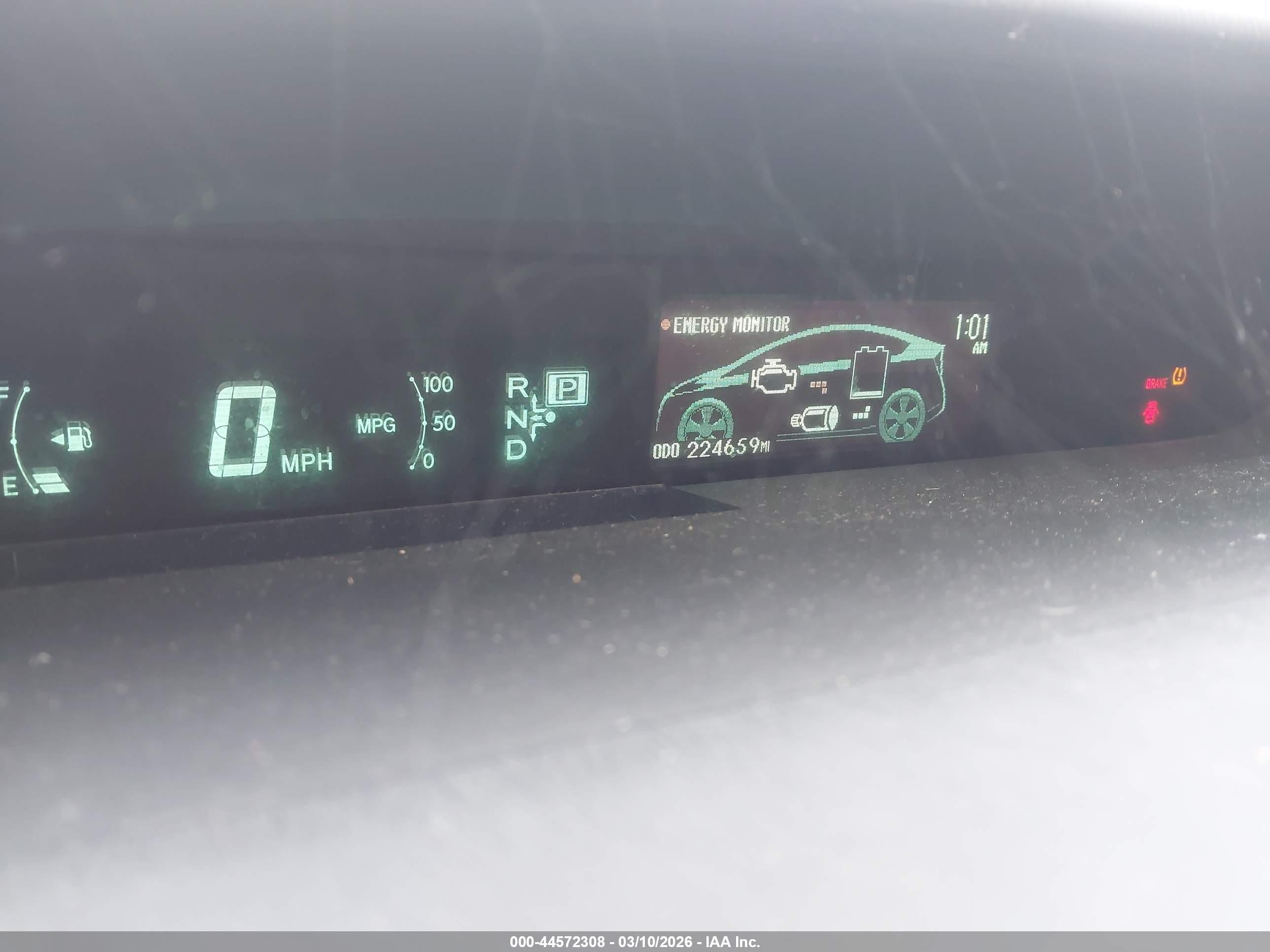 TOYOTA PRIUS image 7