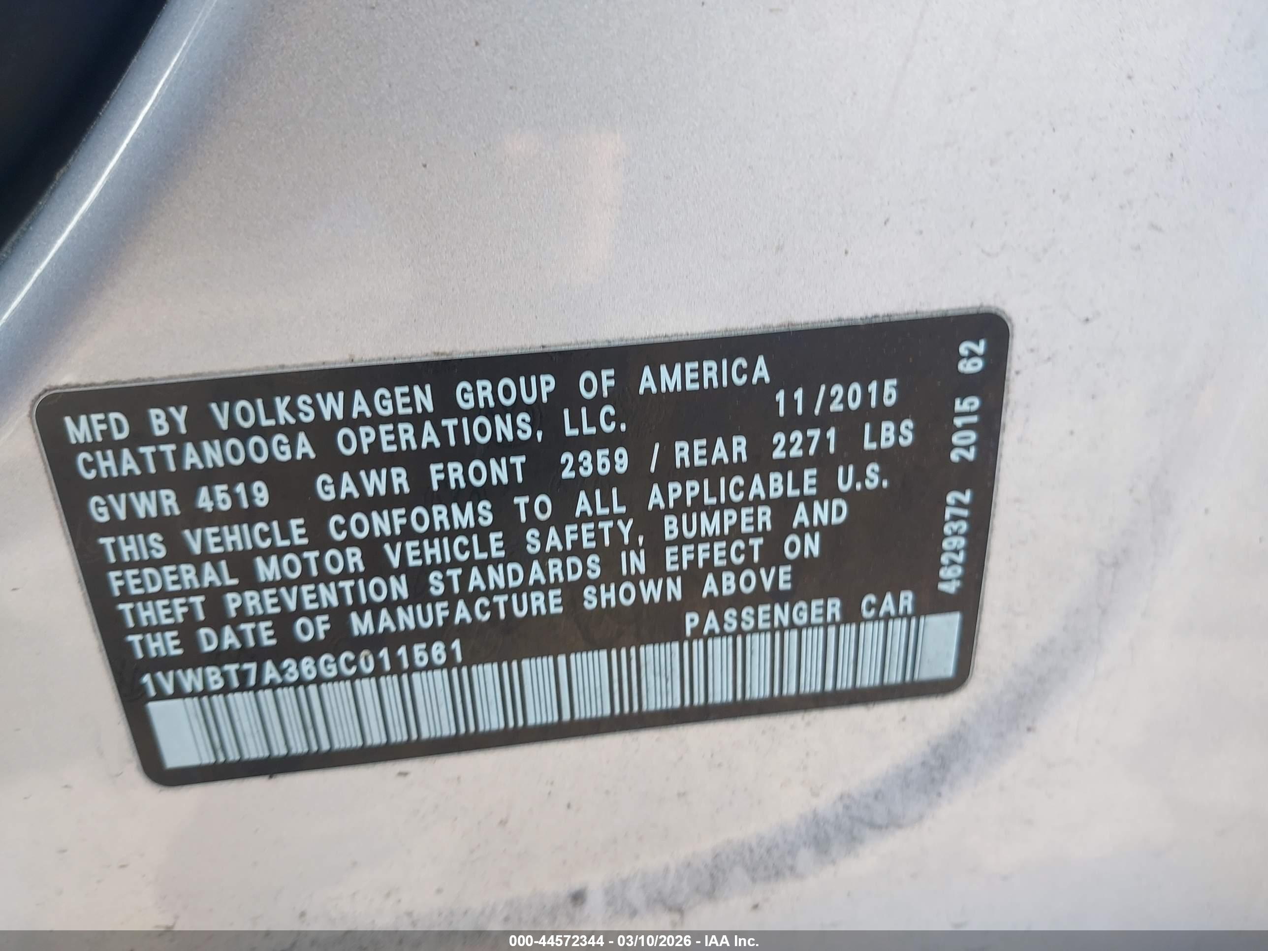 VOLKSWAGEN PASSAT image 9