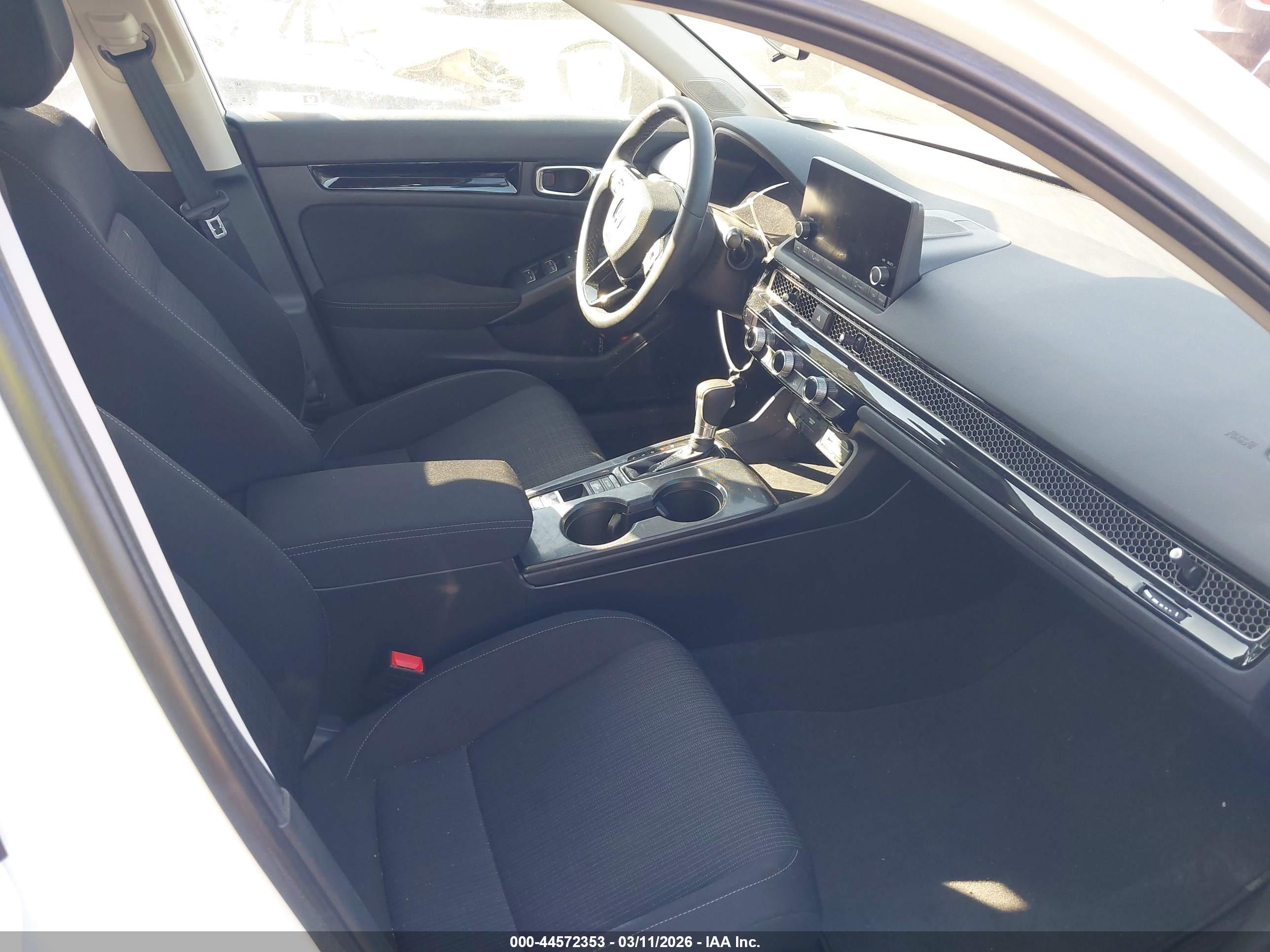 HONDA CIVIC image 5