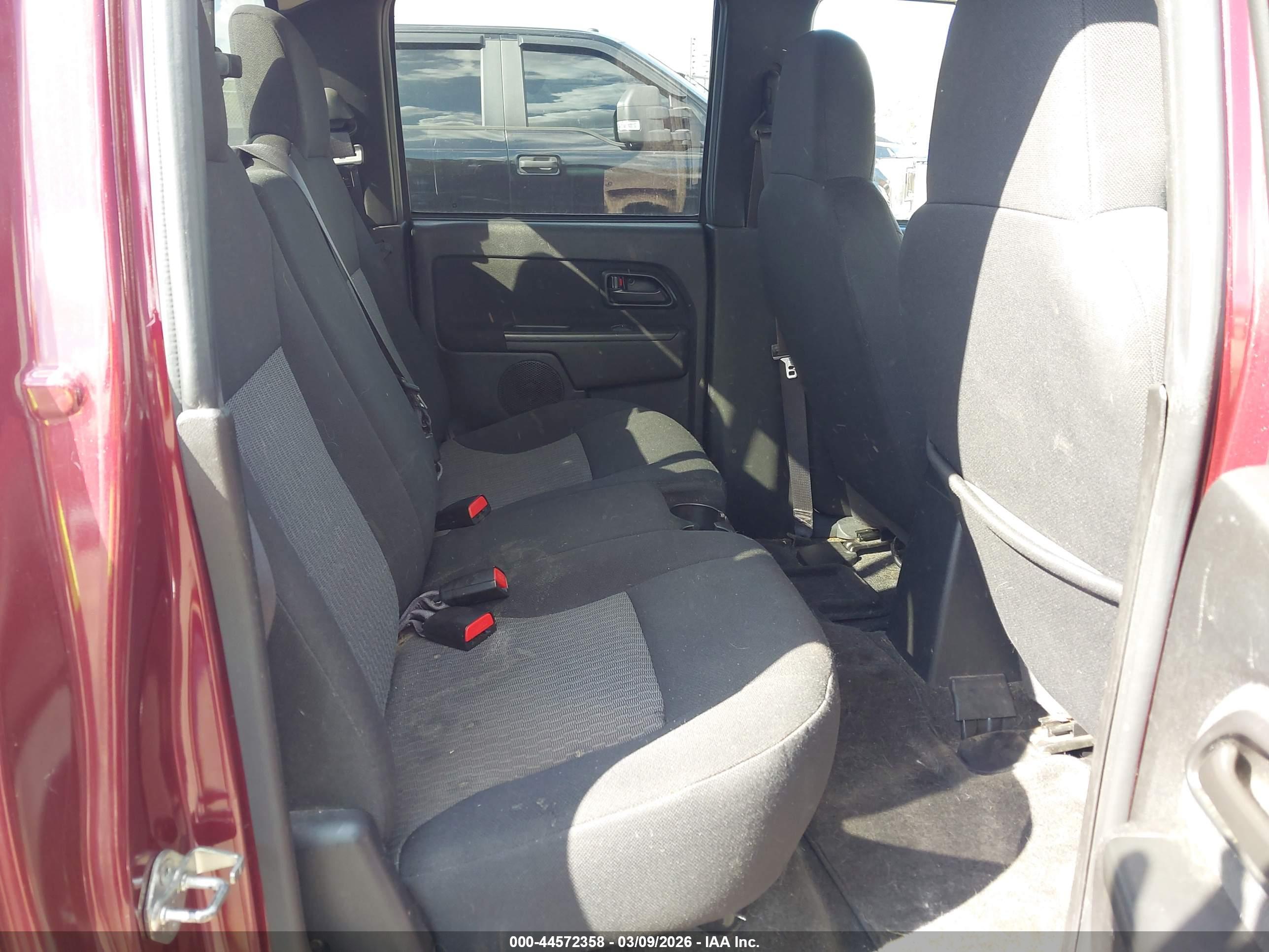 CHEVROLET COLORADO image 8