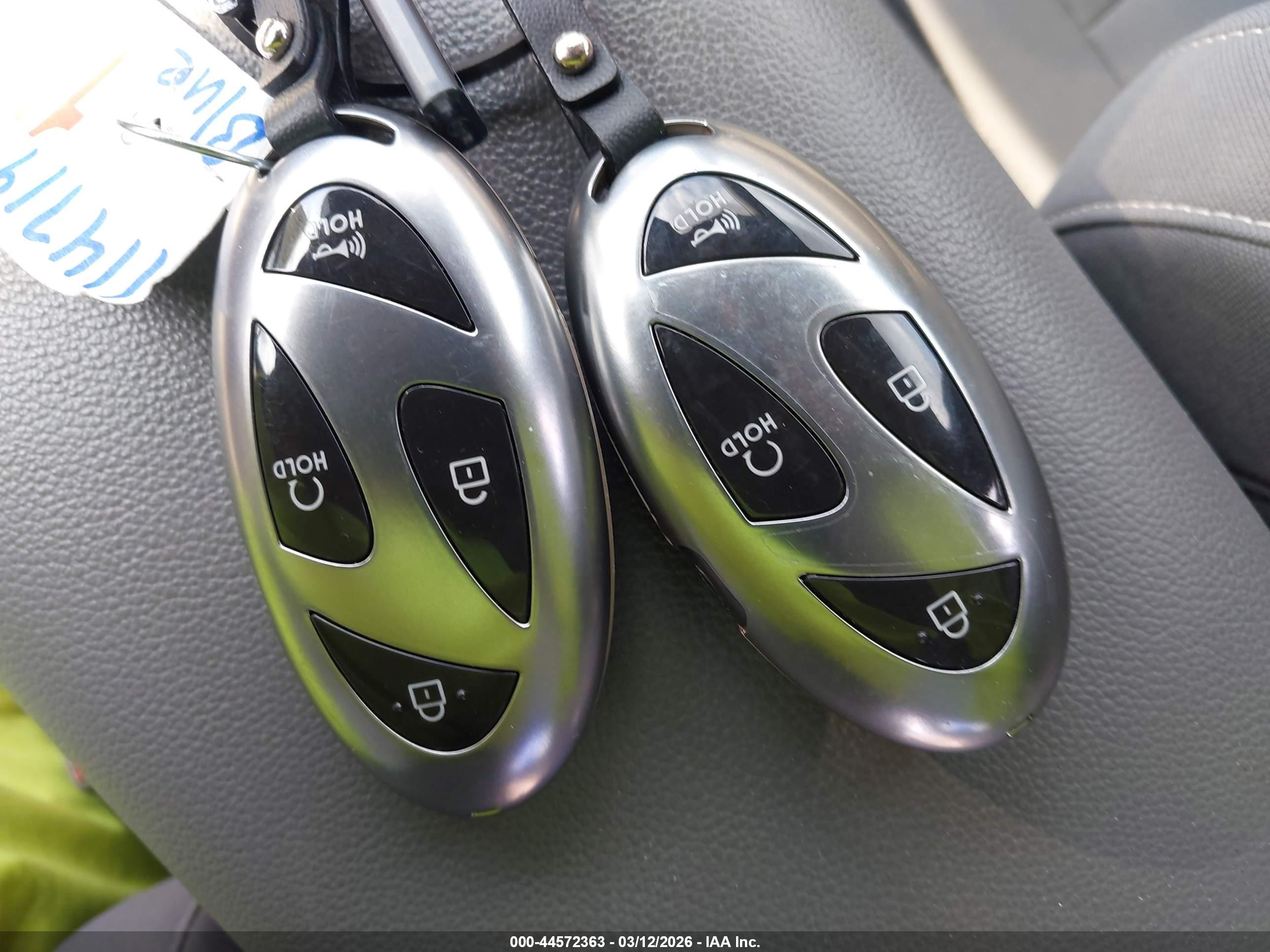 HYUNDAI ELANTRA image 11