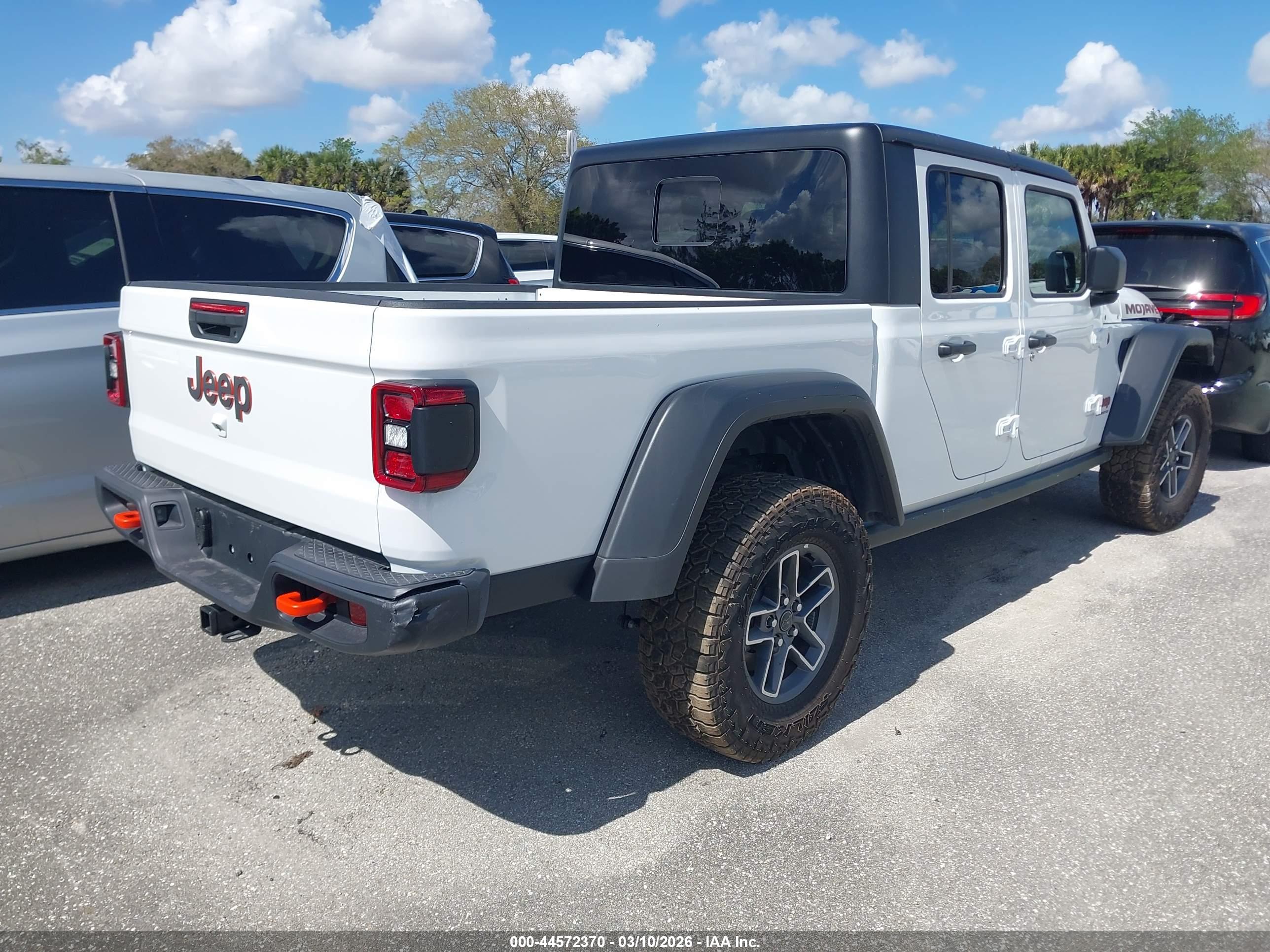 JEEP GLADIATOR image 4