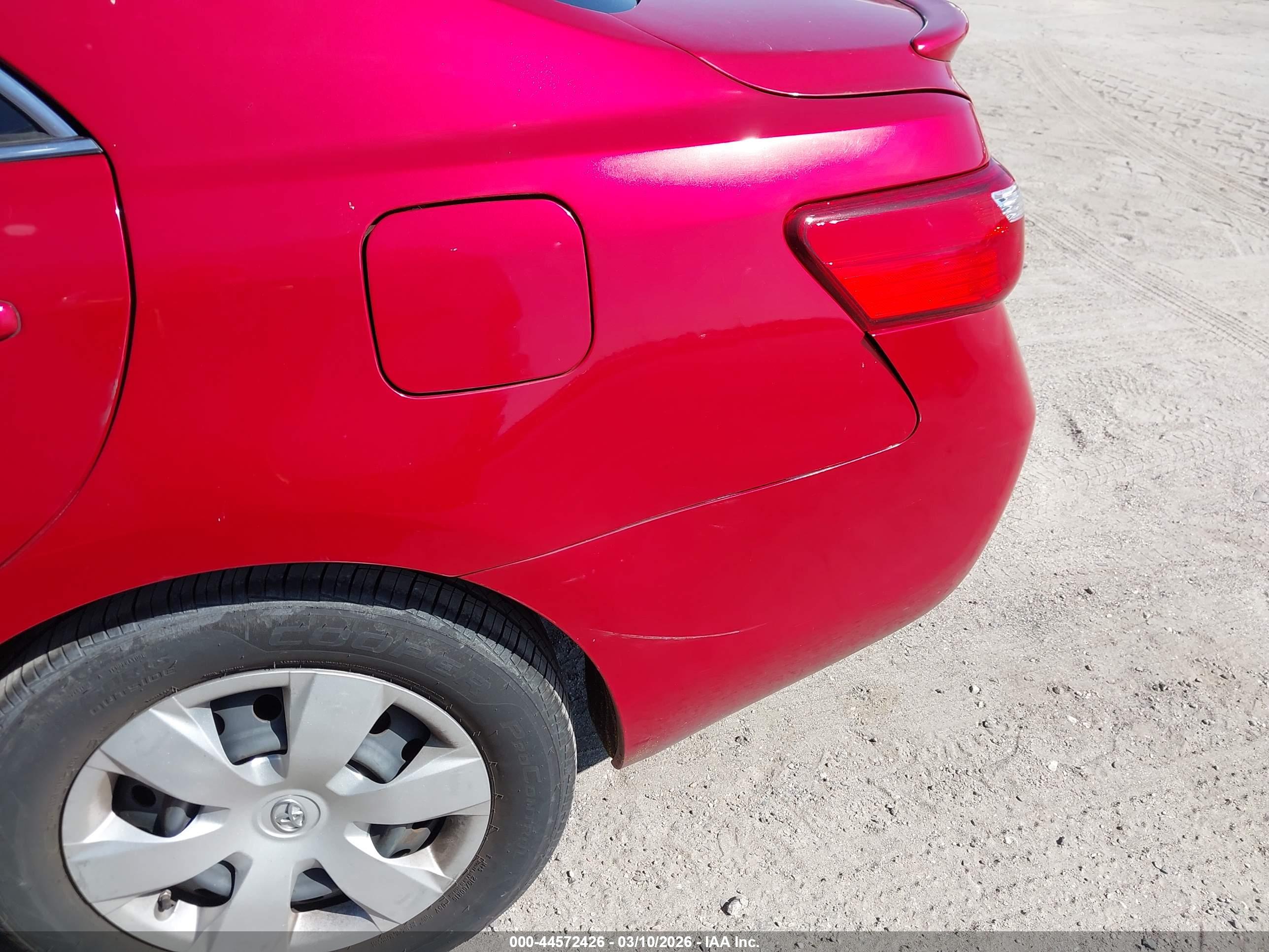 TOYOTA CAMRY image 6