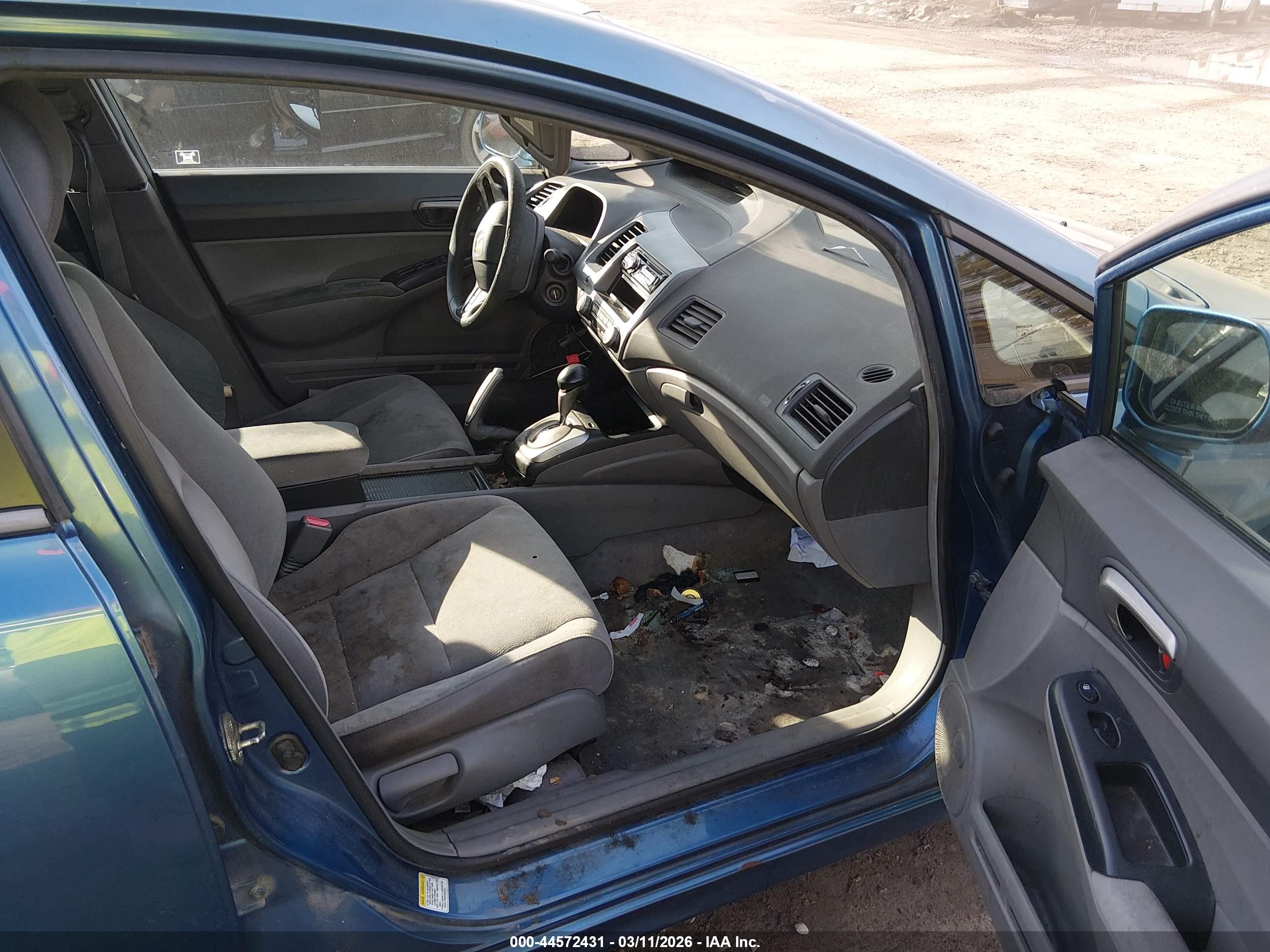HONDA CIVIC image 5