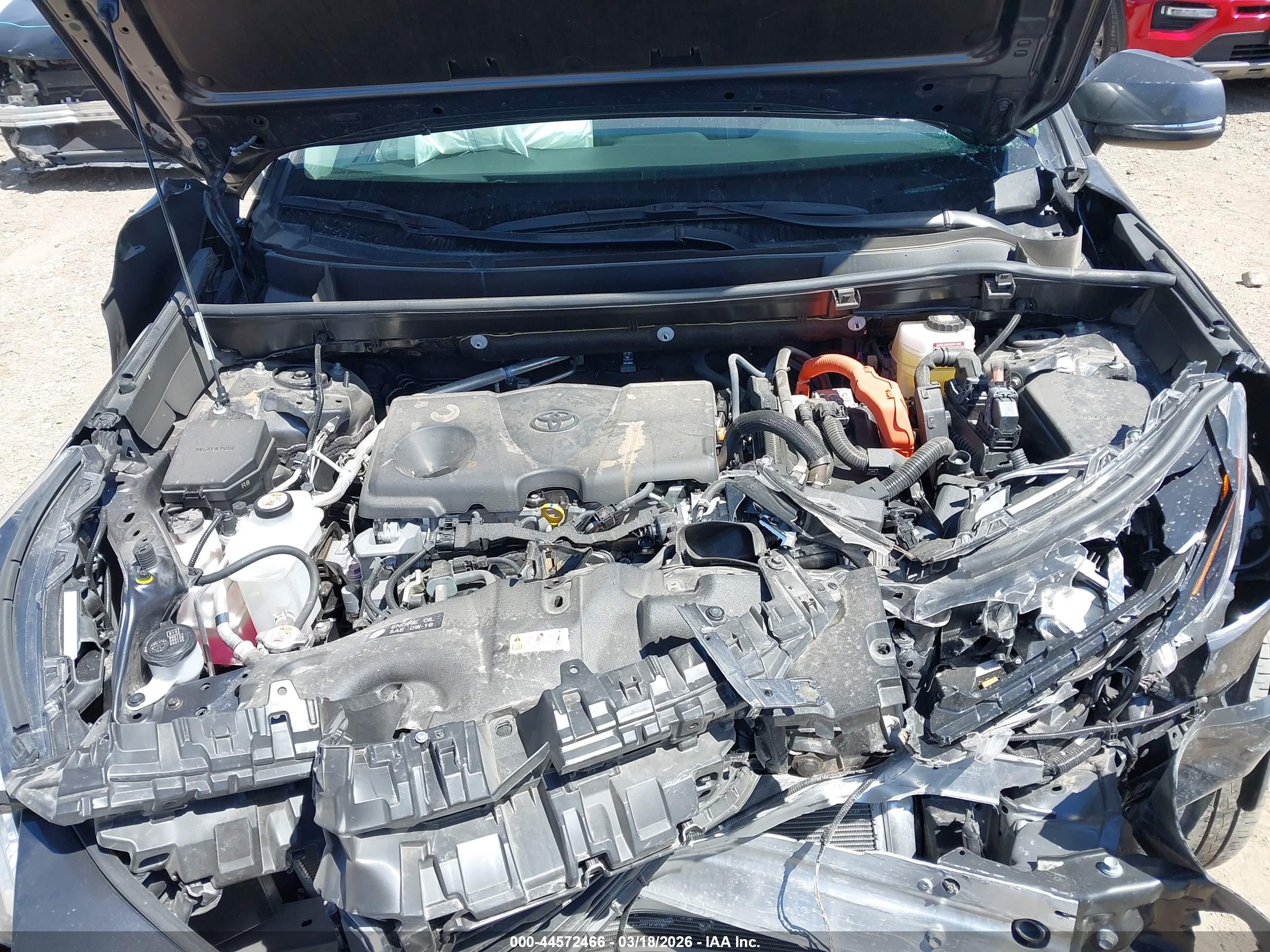 TOYOTA RAV4 image 10
