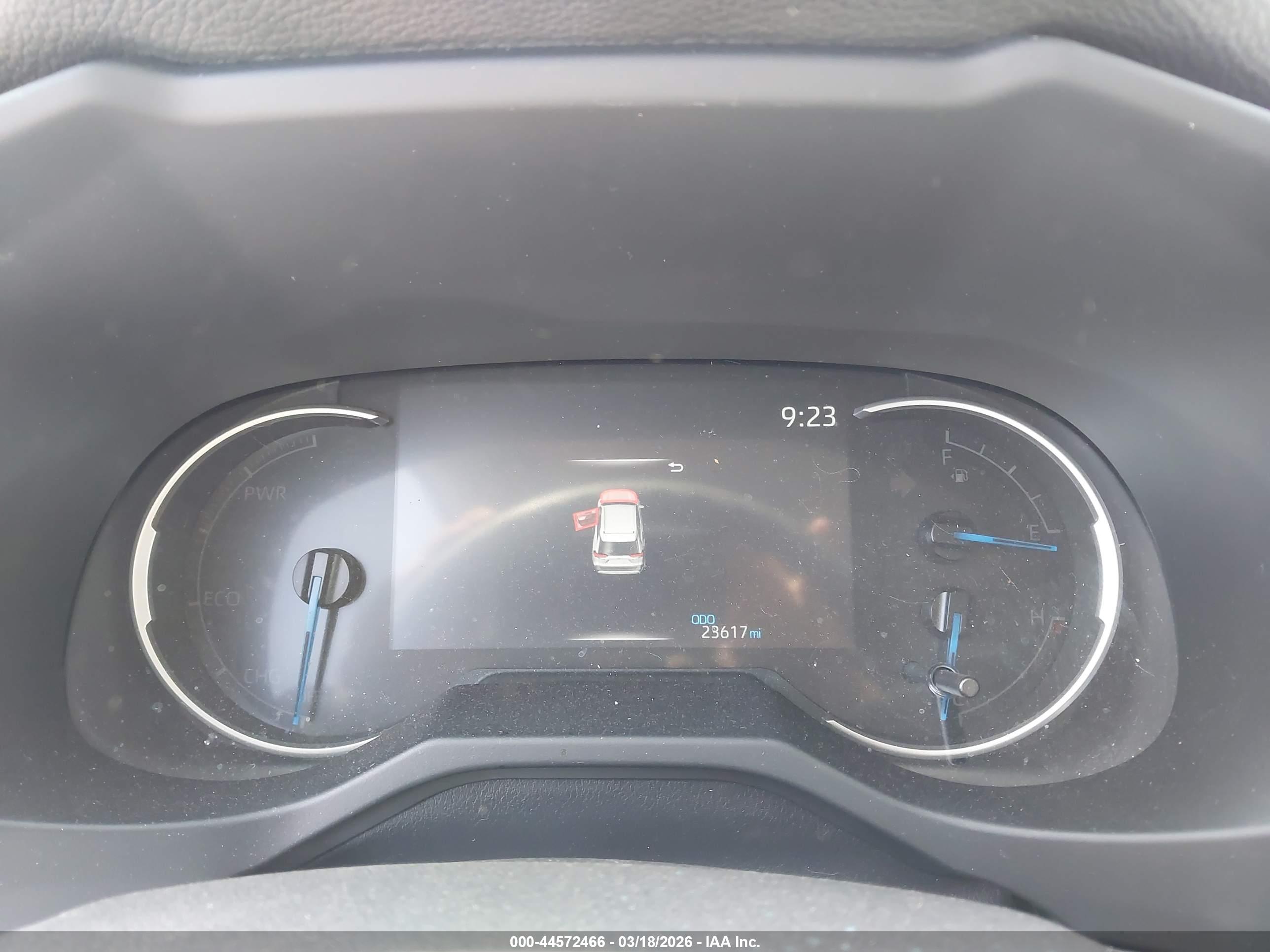 TOYOTA RAV4 image 7
