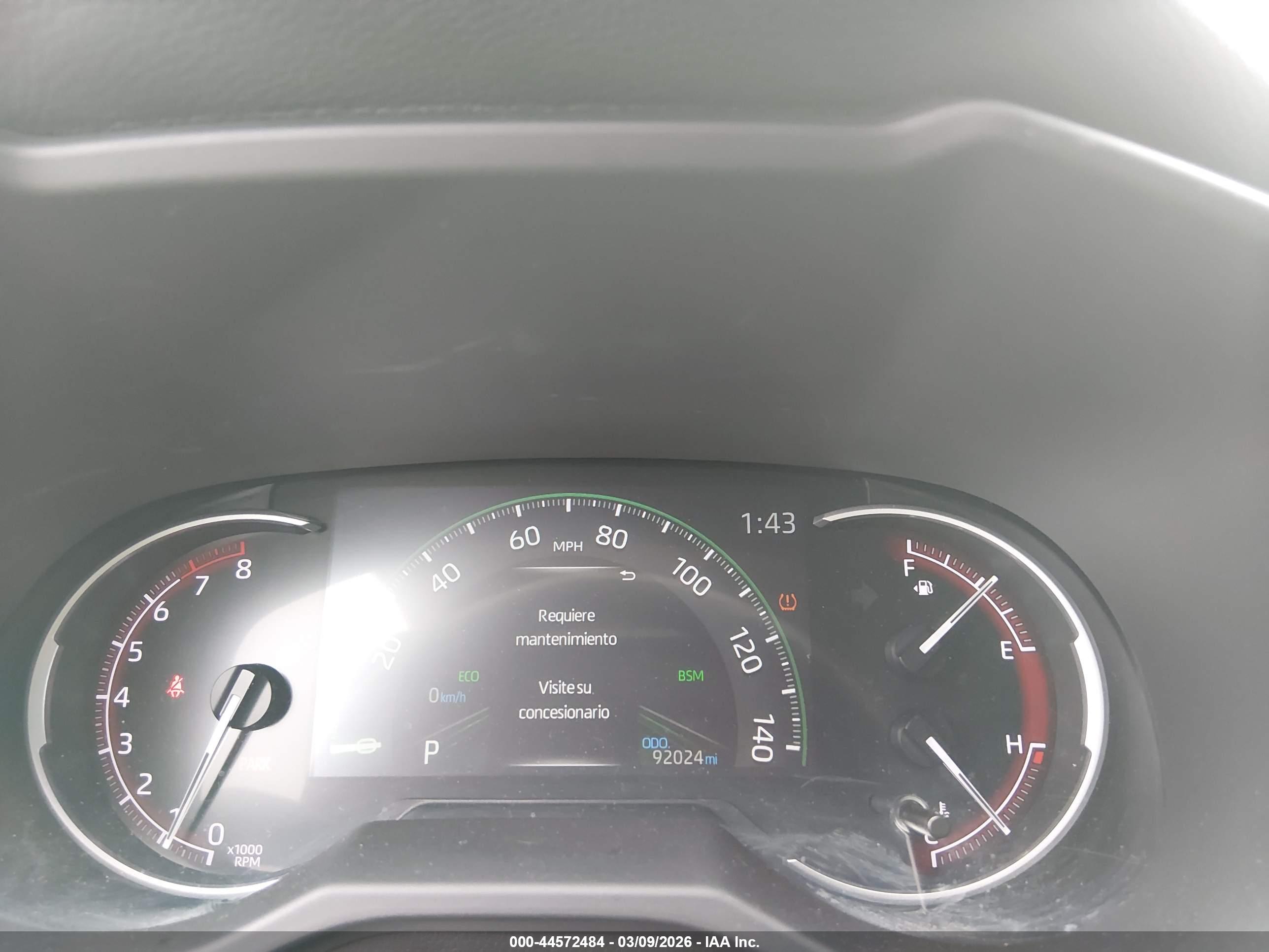 TOYOTA RAV4 image 7