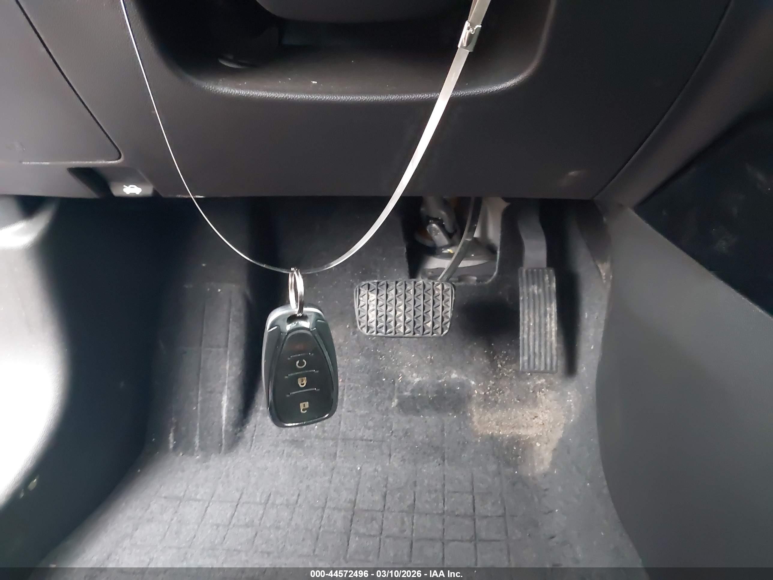 CHEVROLET TRAX image 11