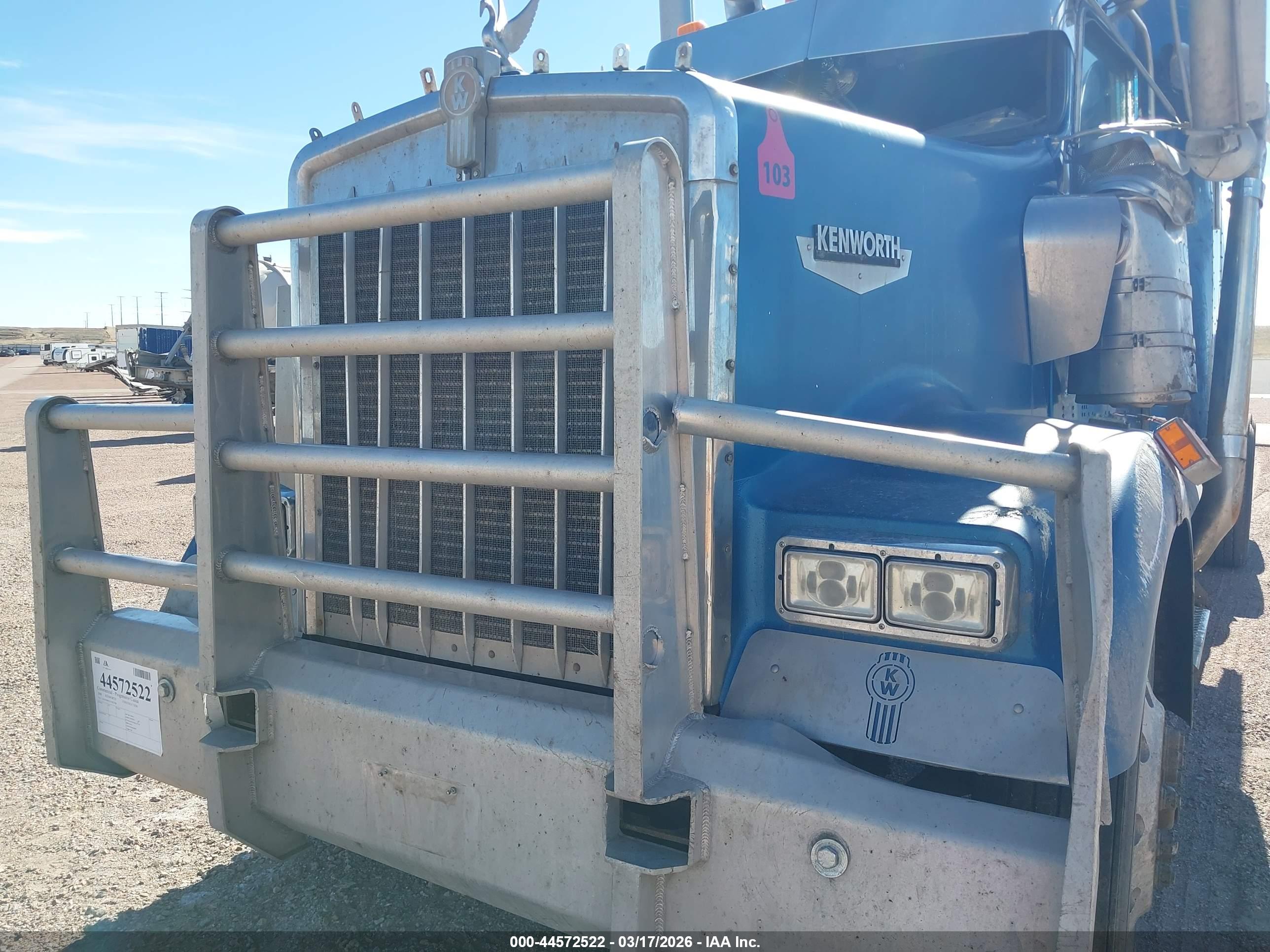 KENWORTH CONSTRUCTION image 10