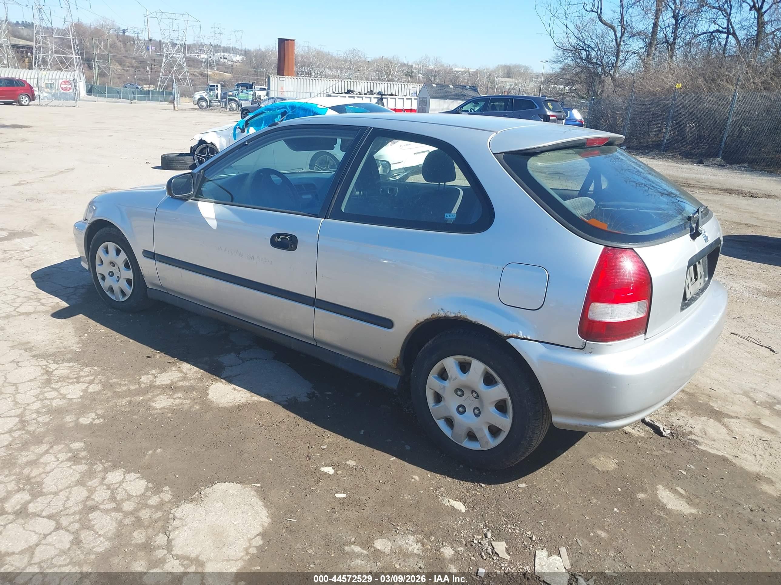 HONDA CIVIC image 3
