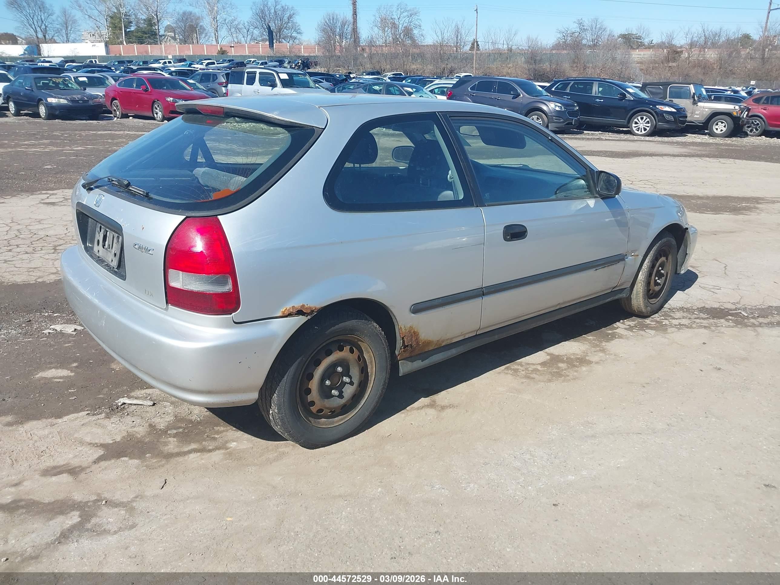 HONDA CIVIC image 4