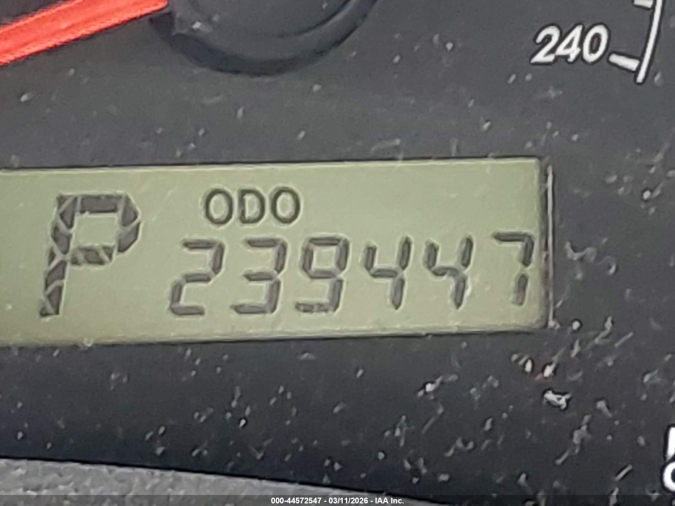 TOYOTA COROLLA image 7
