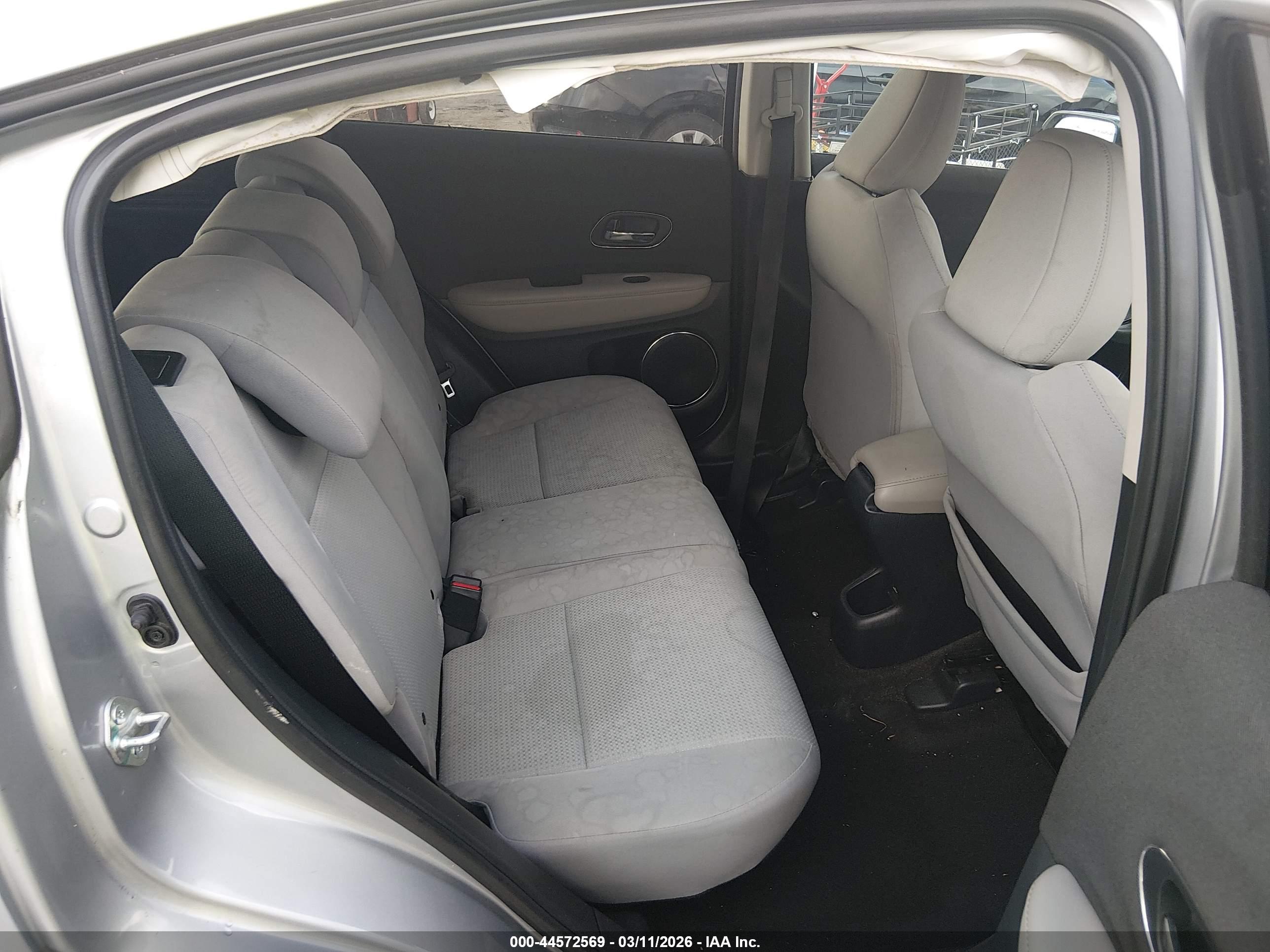 HONDA HR-V image 8