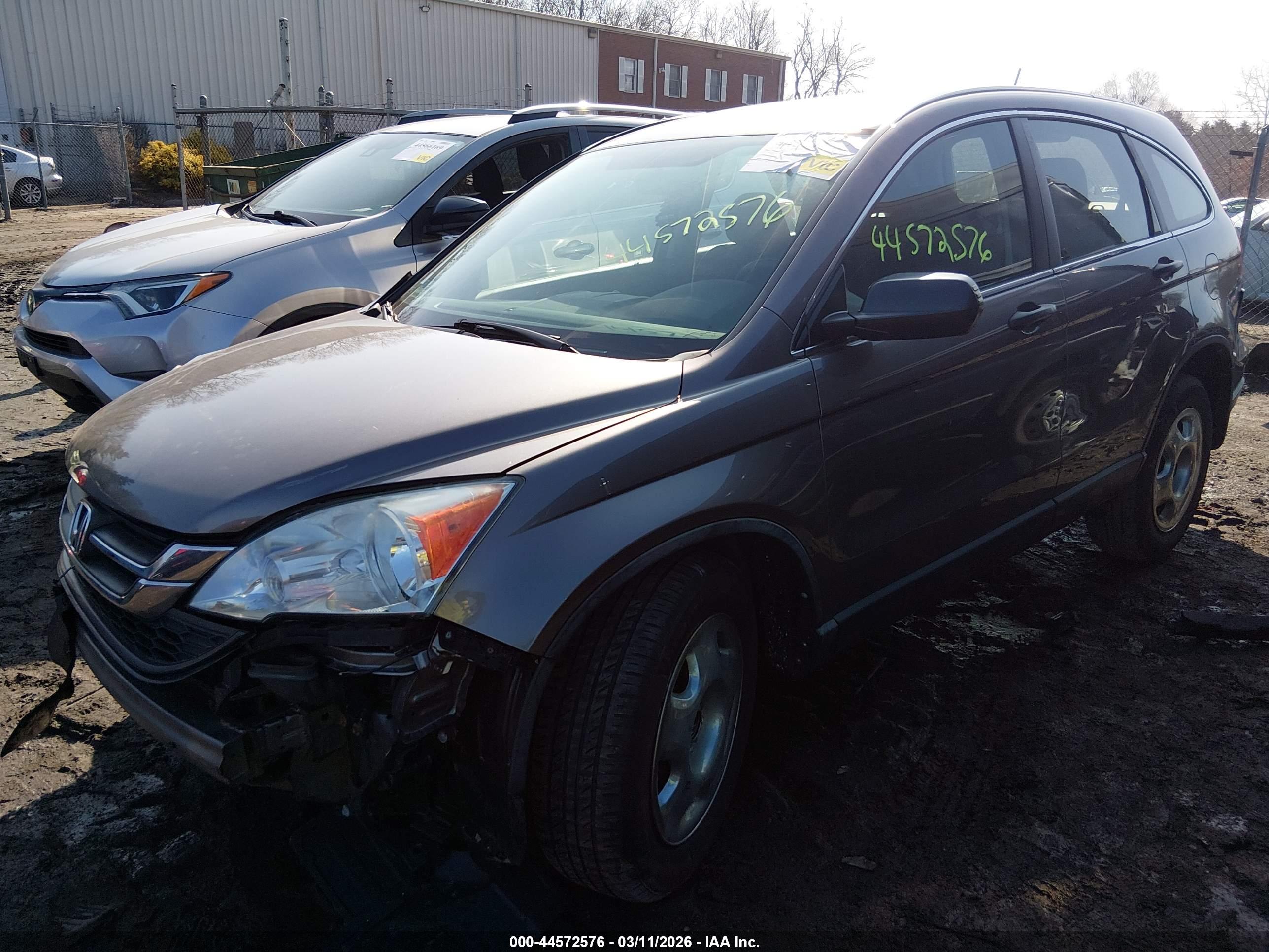 HONDA CR-V image 2