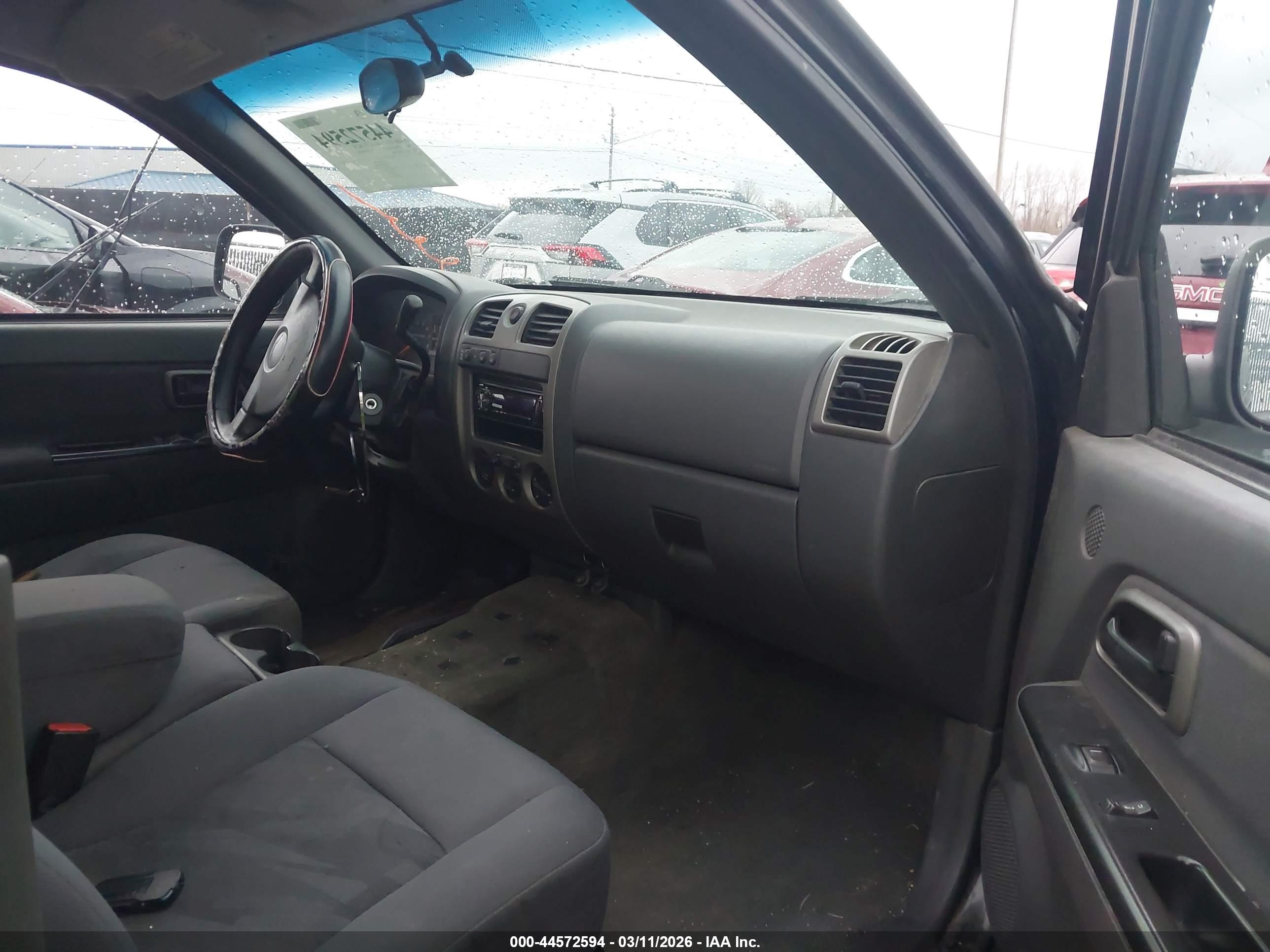 CHEVROLET COLORADO image 5